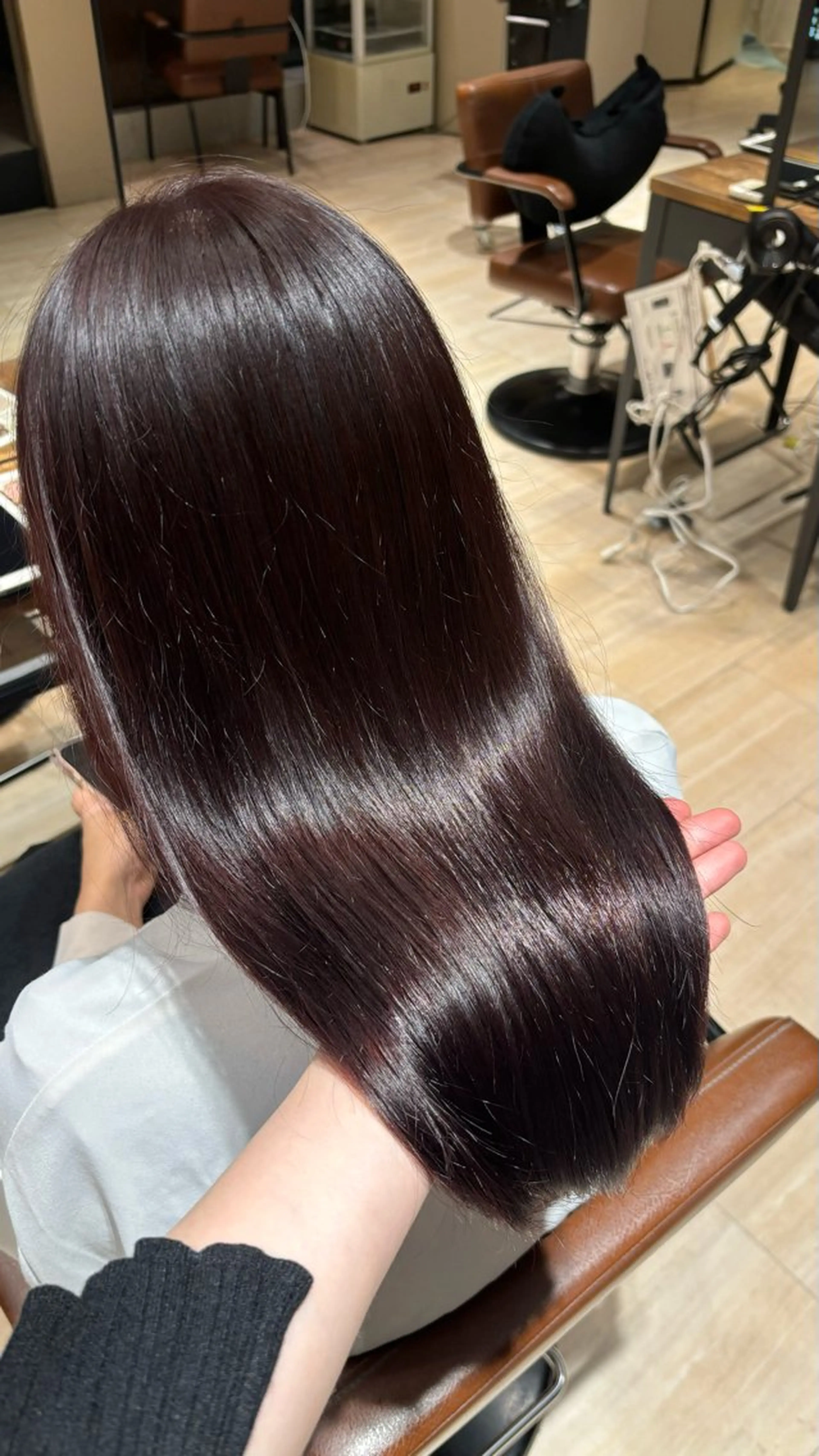 ロング カラー seri💜艶カラー 💖ヘアアレンジのヘアスタイル