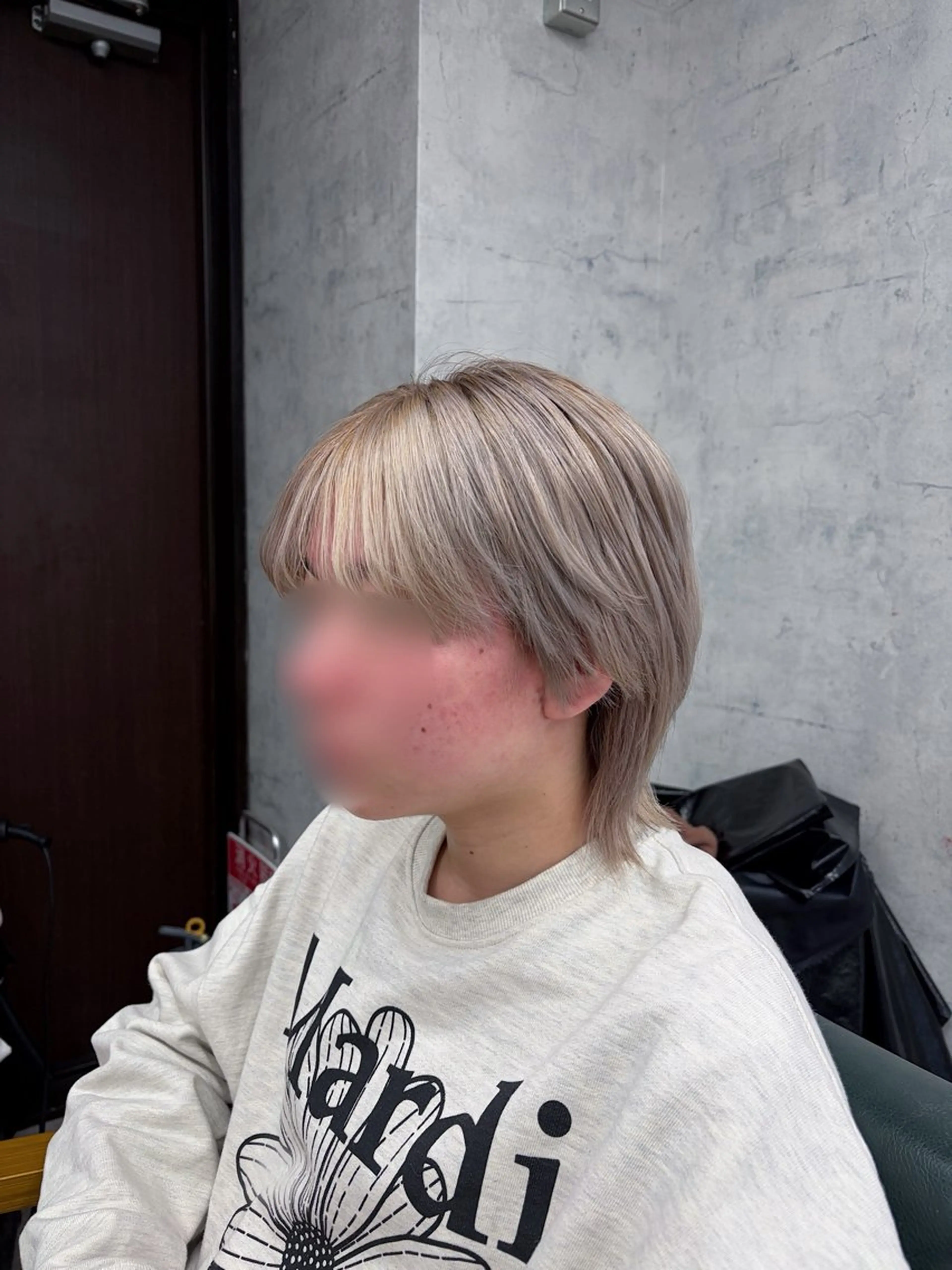 カラー メンズ カット ヘアカラー limitみづき🌙 ブリーチカラーのヘアスタイル