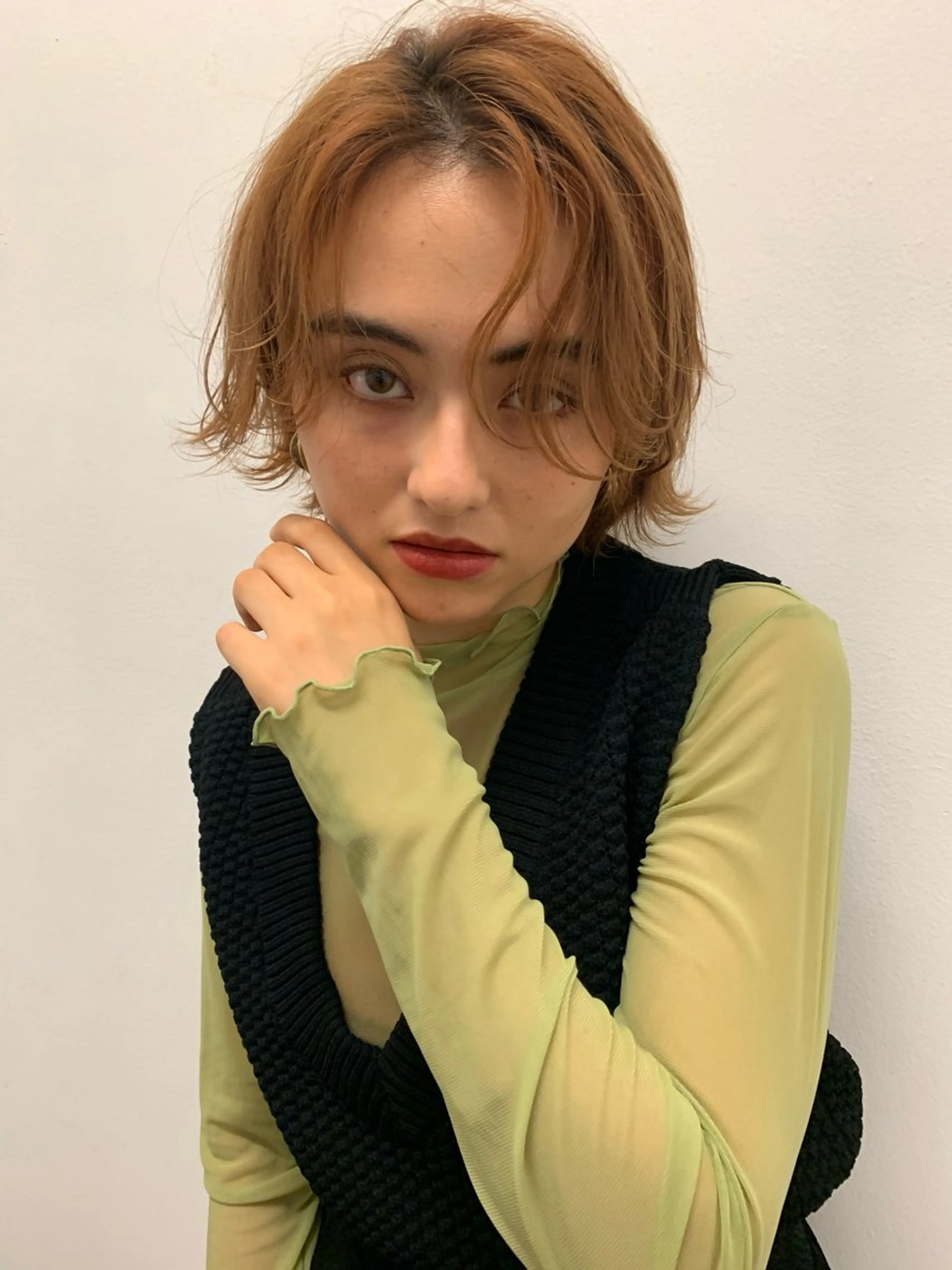 ショート カラー パーマ stylist/ボブ ことの/韓国レイヤーのヘアスタイル