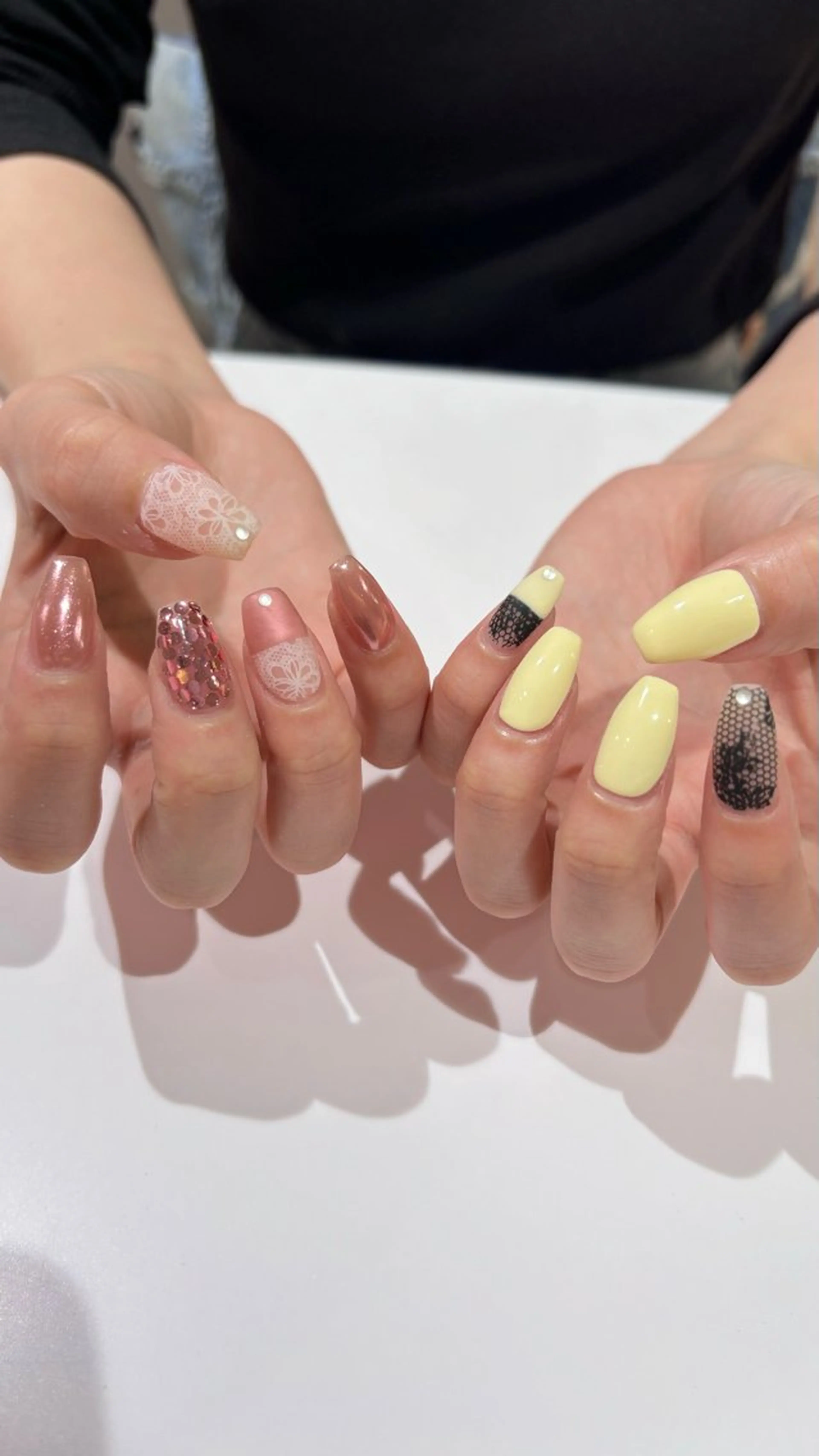 ネイル ハンドネイル 🤍 YUI 🤍のネイルデザイン