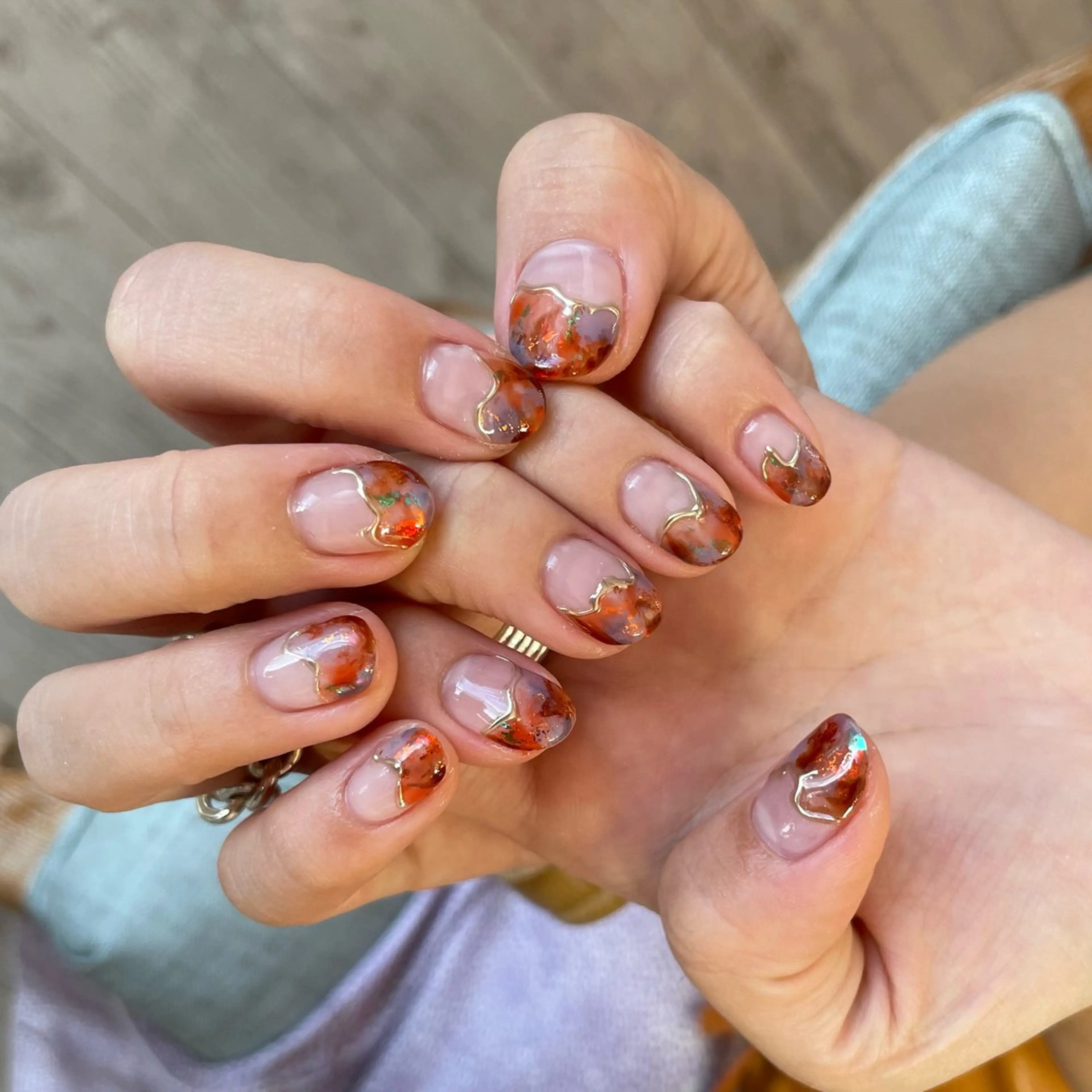 ネイル フレンチネイル ゴールド ニュアンスネイル irodōri所属・irodōri /榎本佳那子のエステ・リラクイメージ