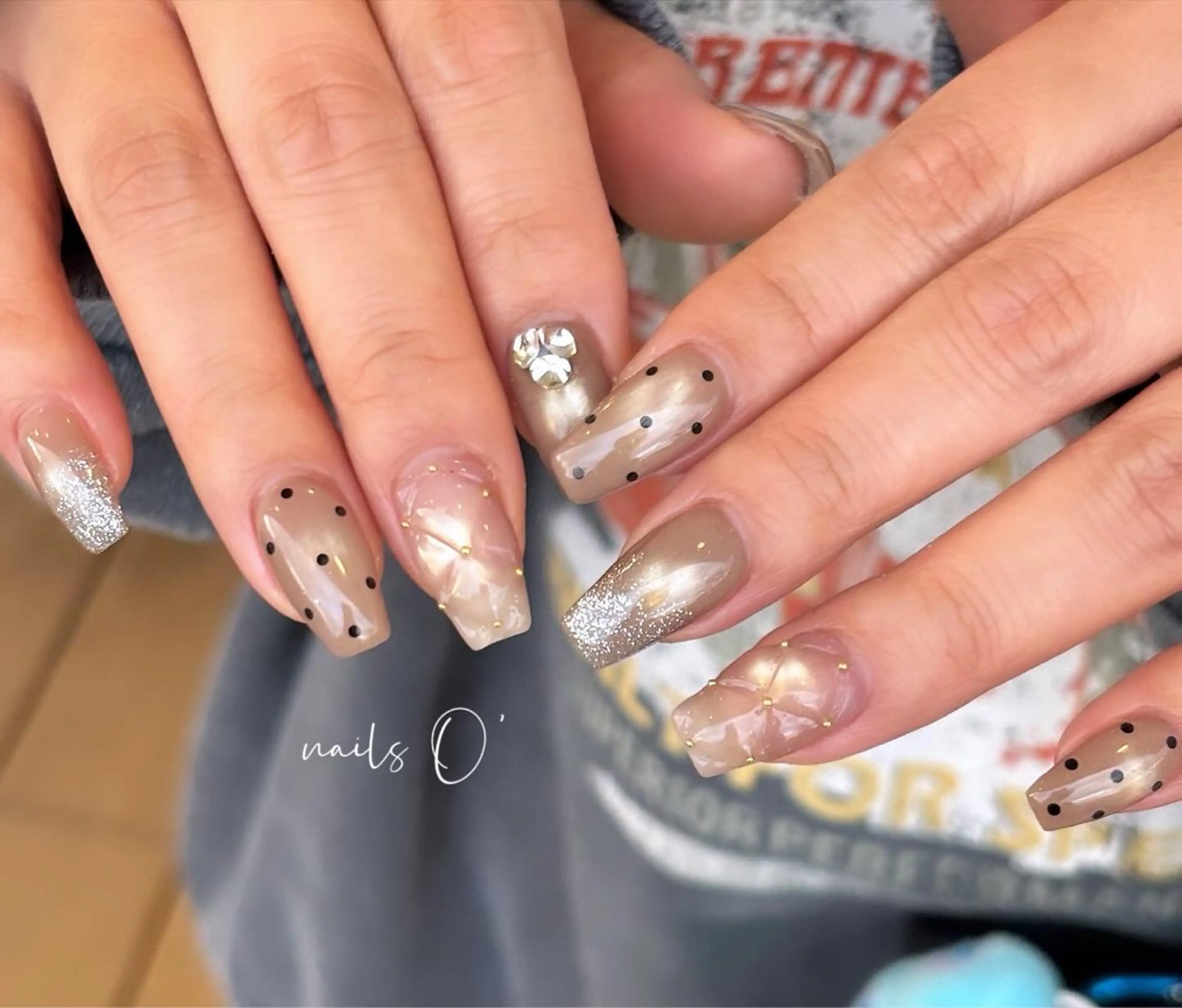 ネイル 大人可愛いネイル🎗 Hinaのネイルデザイン