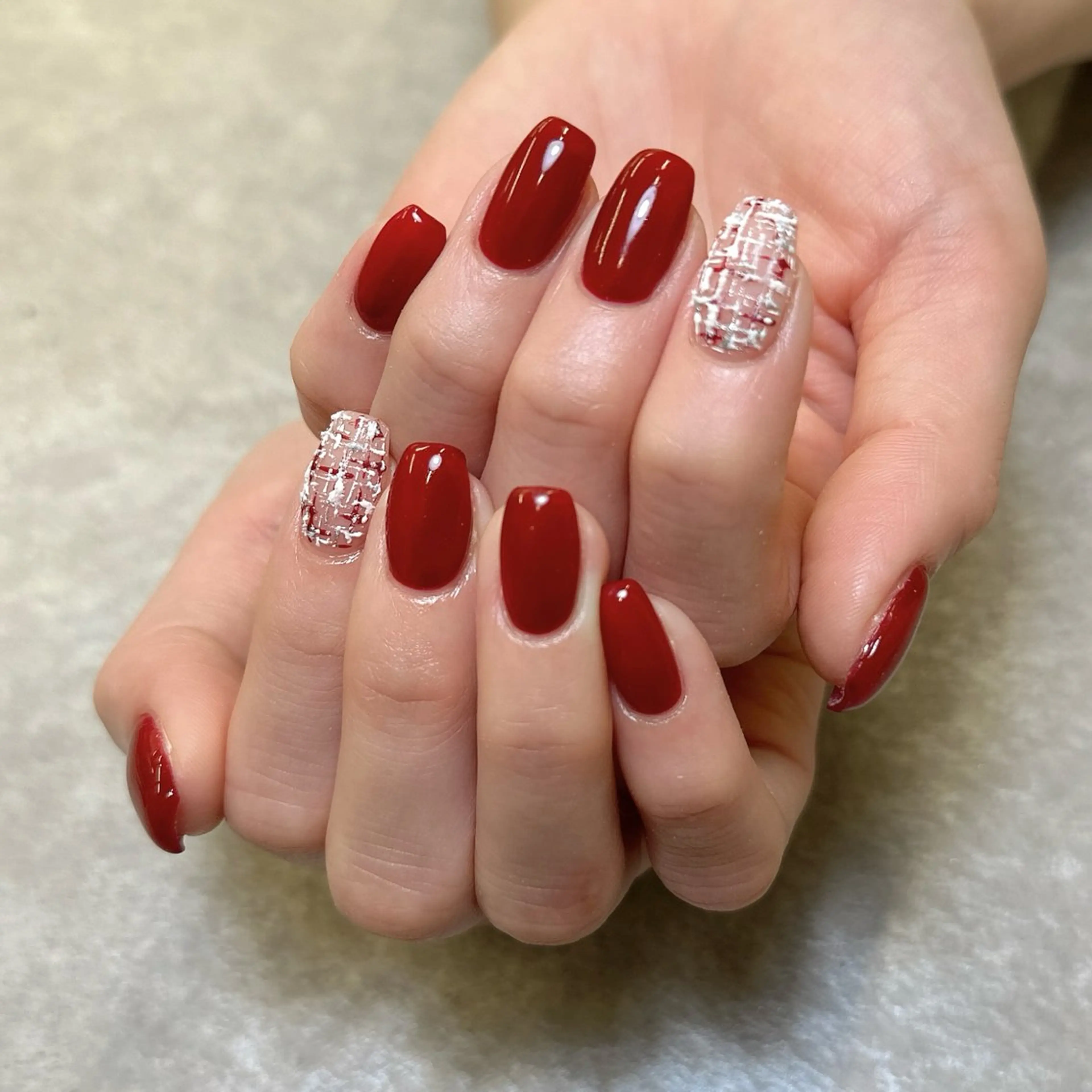 office simple💅ワンカラー+アート2本の写真