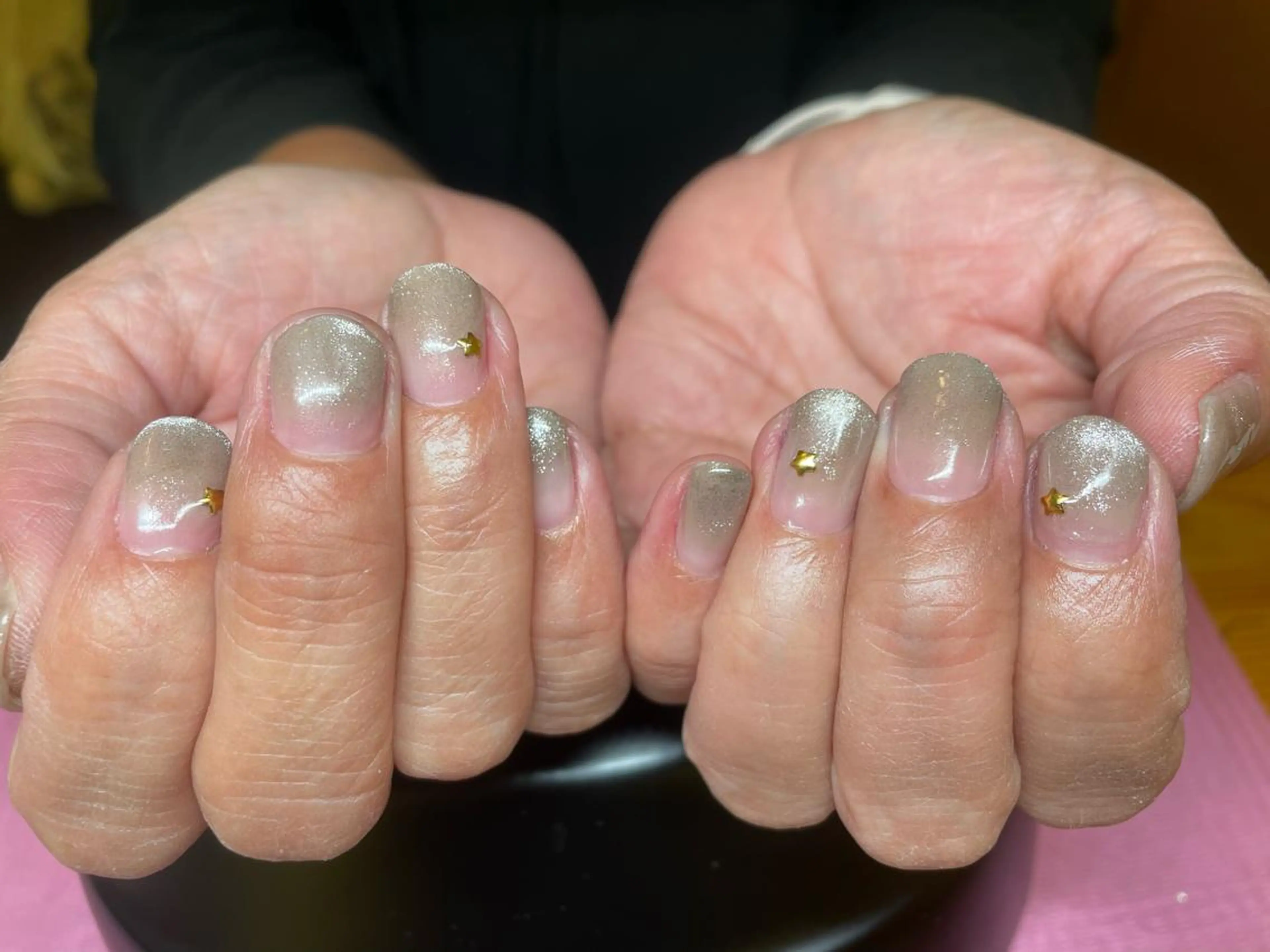 ショート ネイル キラキラネイル マグネットネイル M. KOTOMIのネイルデザイン