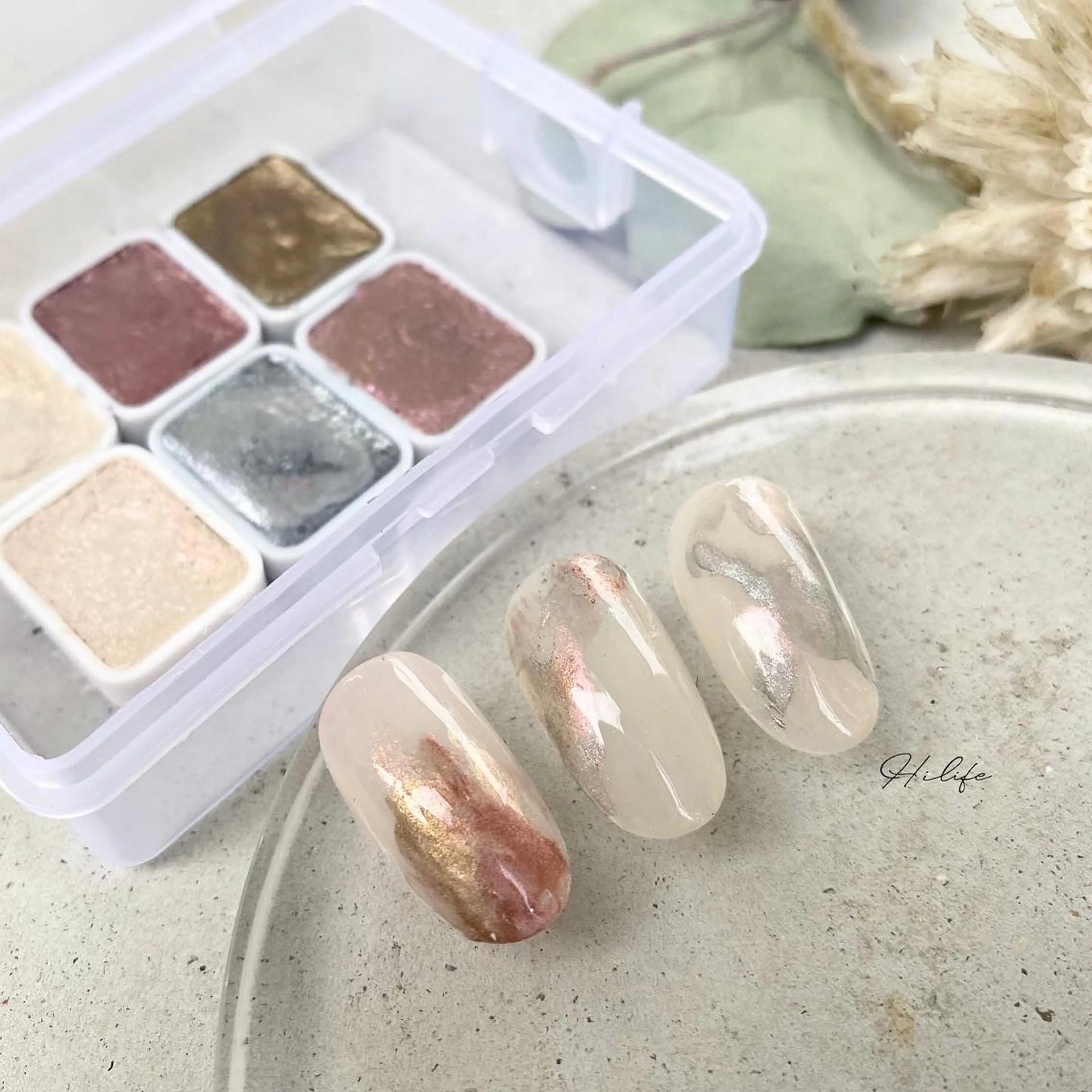 ネイル アートネイル ニュアンスネイル ネイルチップ ハンドネイル Nail Adore.のネイルデザイン