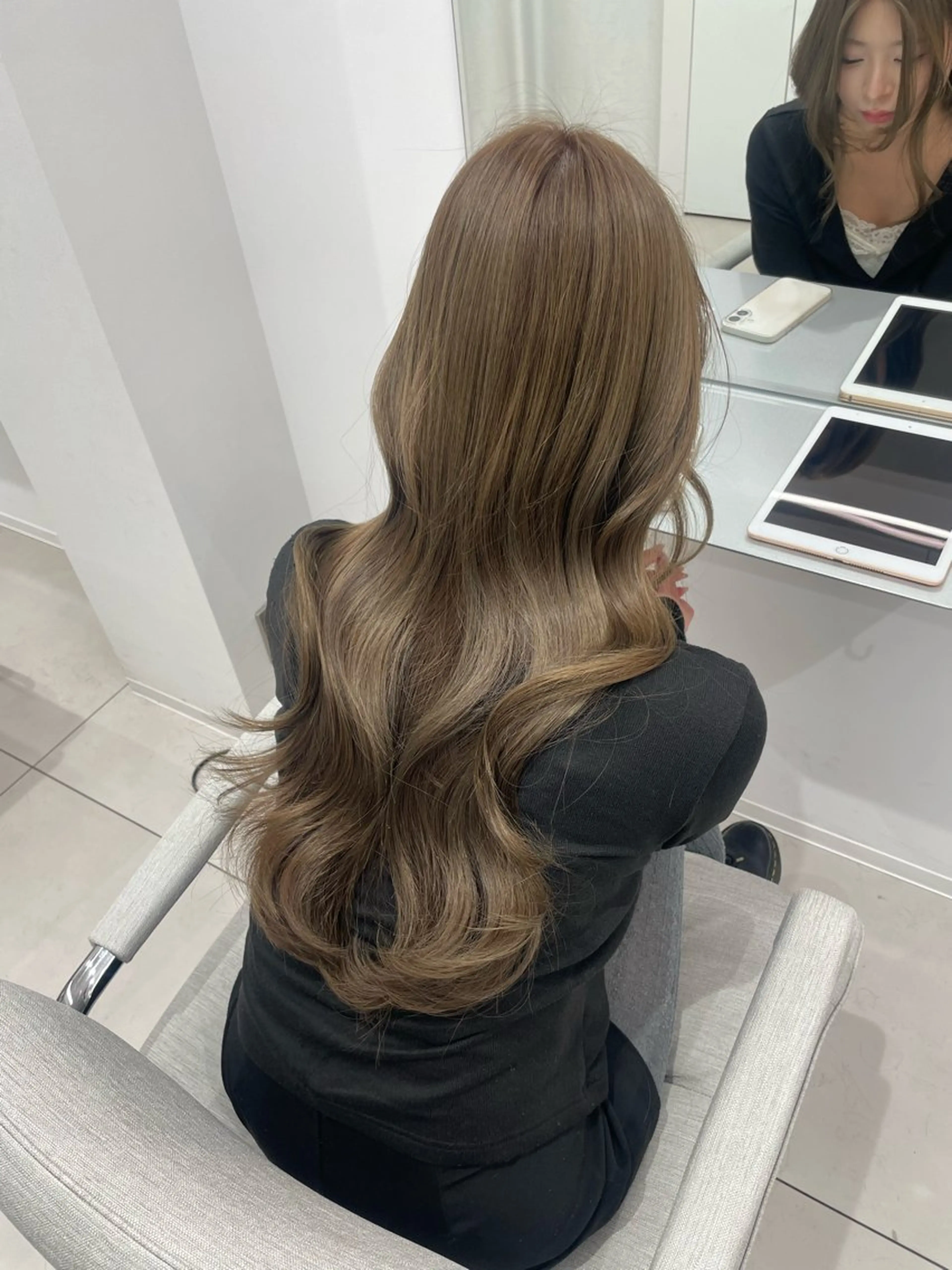 ロング カット ヘアカラー トリートメント 🦋顔周りカット/レ イヤー/ユリ🦋のヘアスタイル