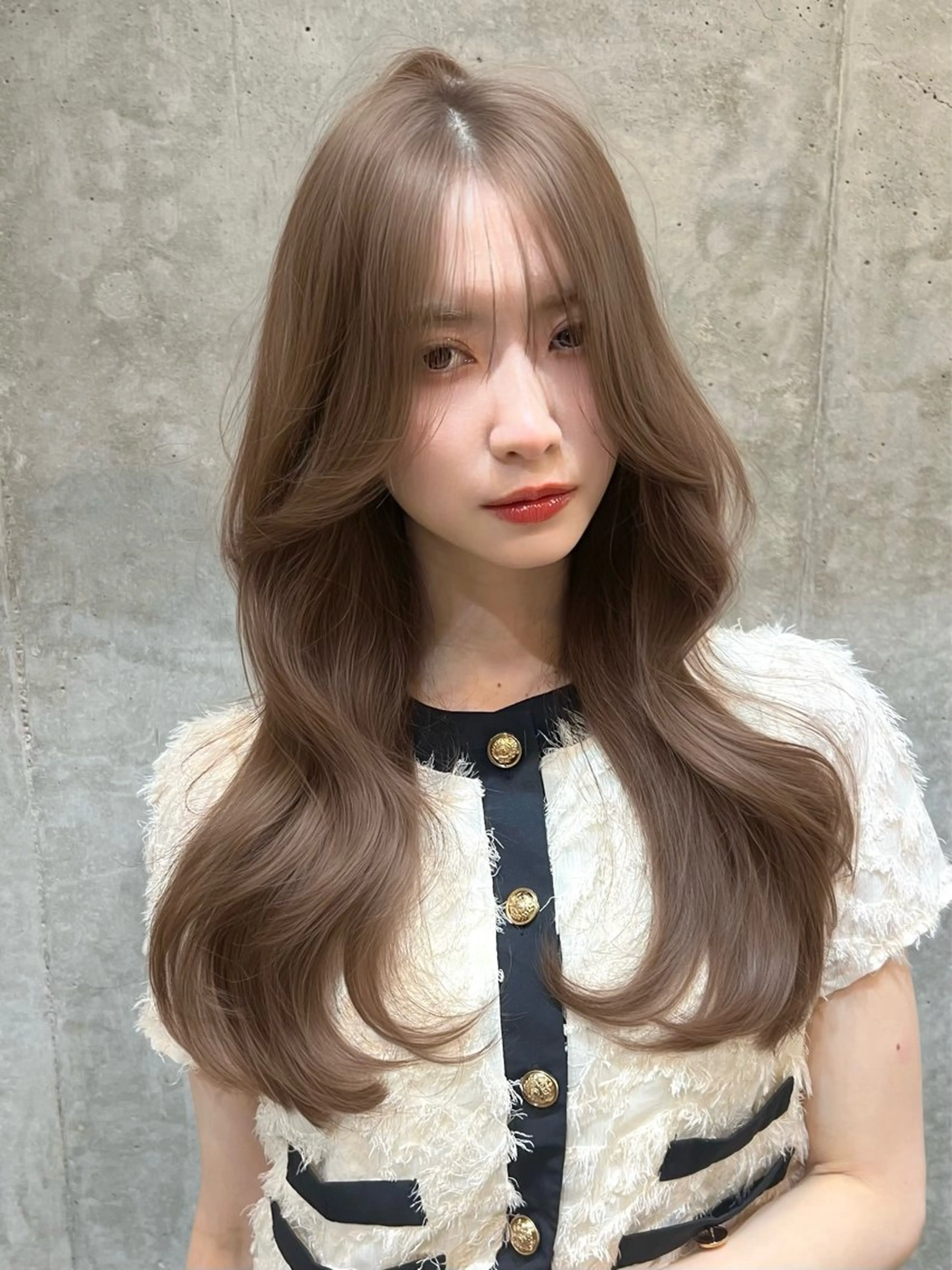 ロング カラー ベージュカラー ブリーチ ケアカラー ヘーゼル ブリーチなしカラー カット ヘアカラー トリートメント belle   表参道　terrace所属・抜きっぱなしブロンド /ハイトーン/カナタのヘアスタイル