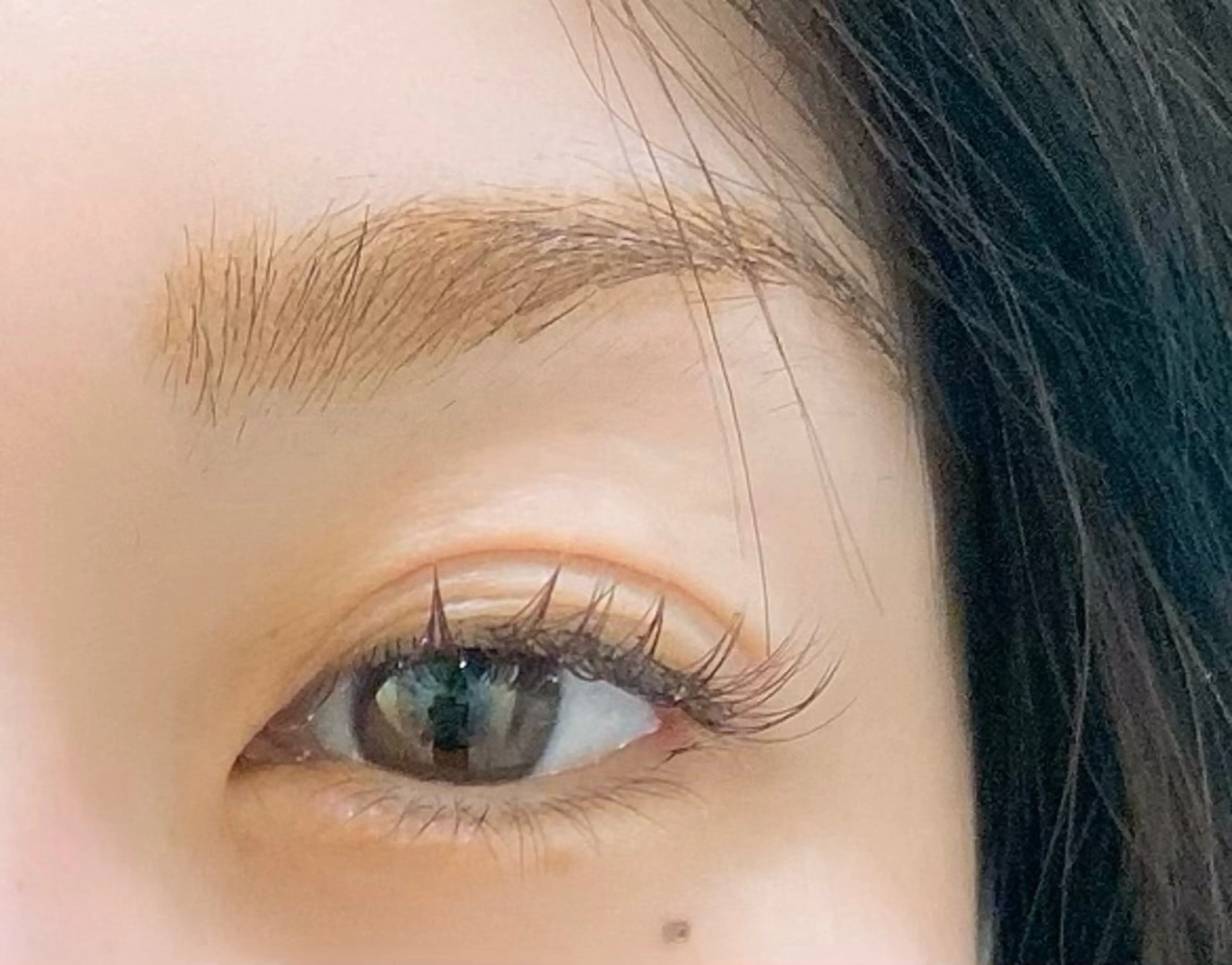 マツエク・マツパ ブラウンラッシュ カラーマツエク Mia.Rosa所属・Mia.Rosa naokoの眉毛・アイブロウイメージ