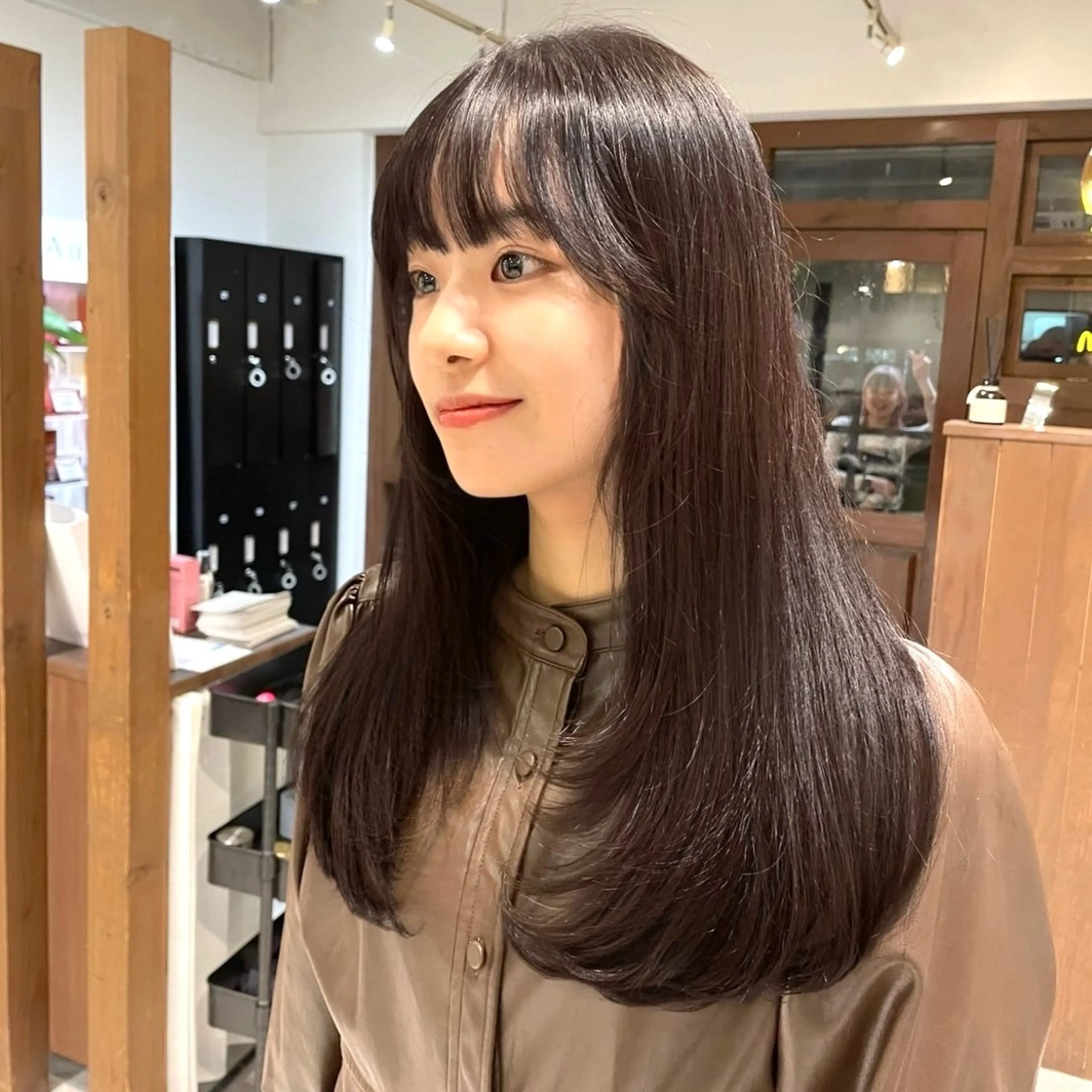 セミロング 大阪/ショート特化型 美容師/吉留亜門のヘアスタイル