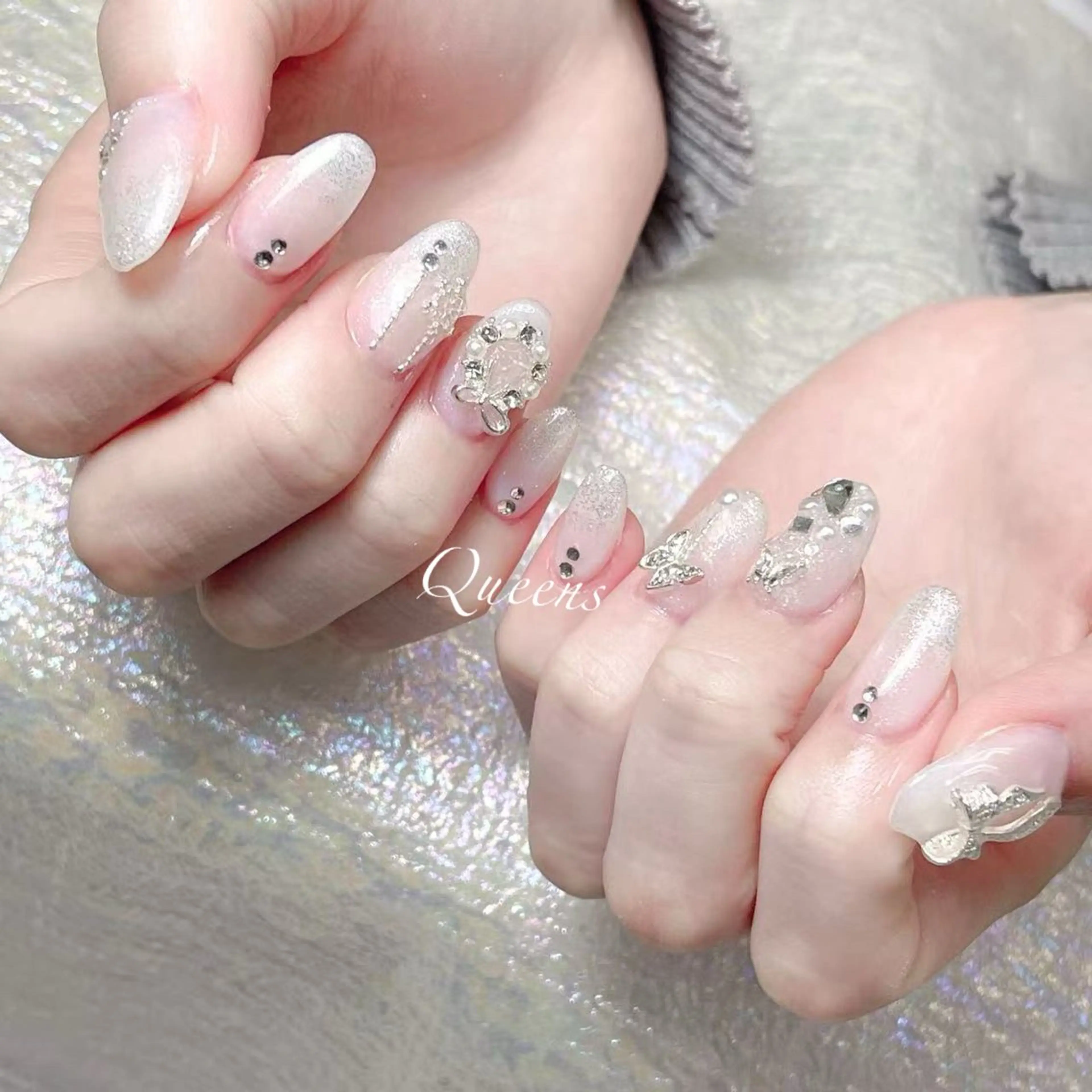 ネイル ハンドネイル Queens 榊 まおのネイルデザイン