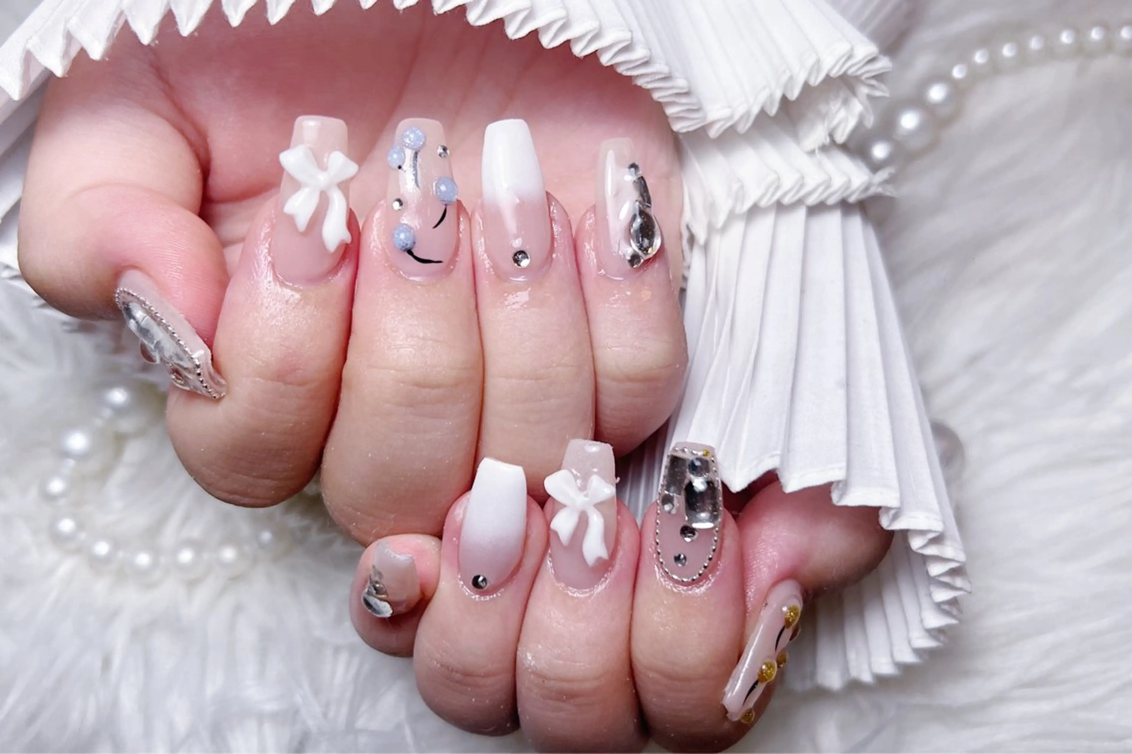 ネイル ☁️Yun nail Rin☁️のネイルデザイン