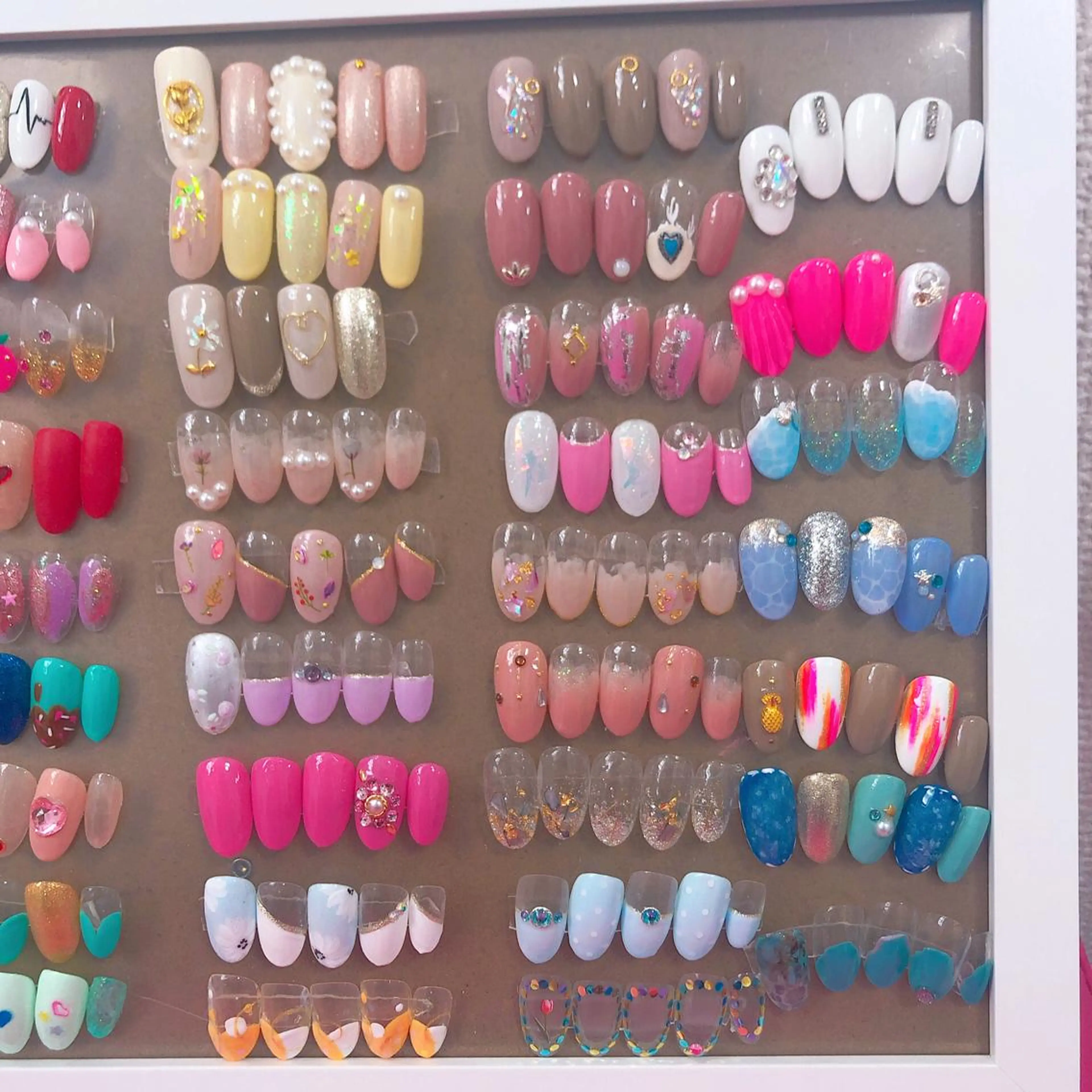 ネイル アートネイル オーロラネイル フレンチネイル グラデーション ハート plume nail ☆韓国ネイルのネイルデザイン