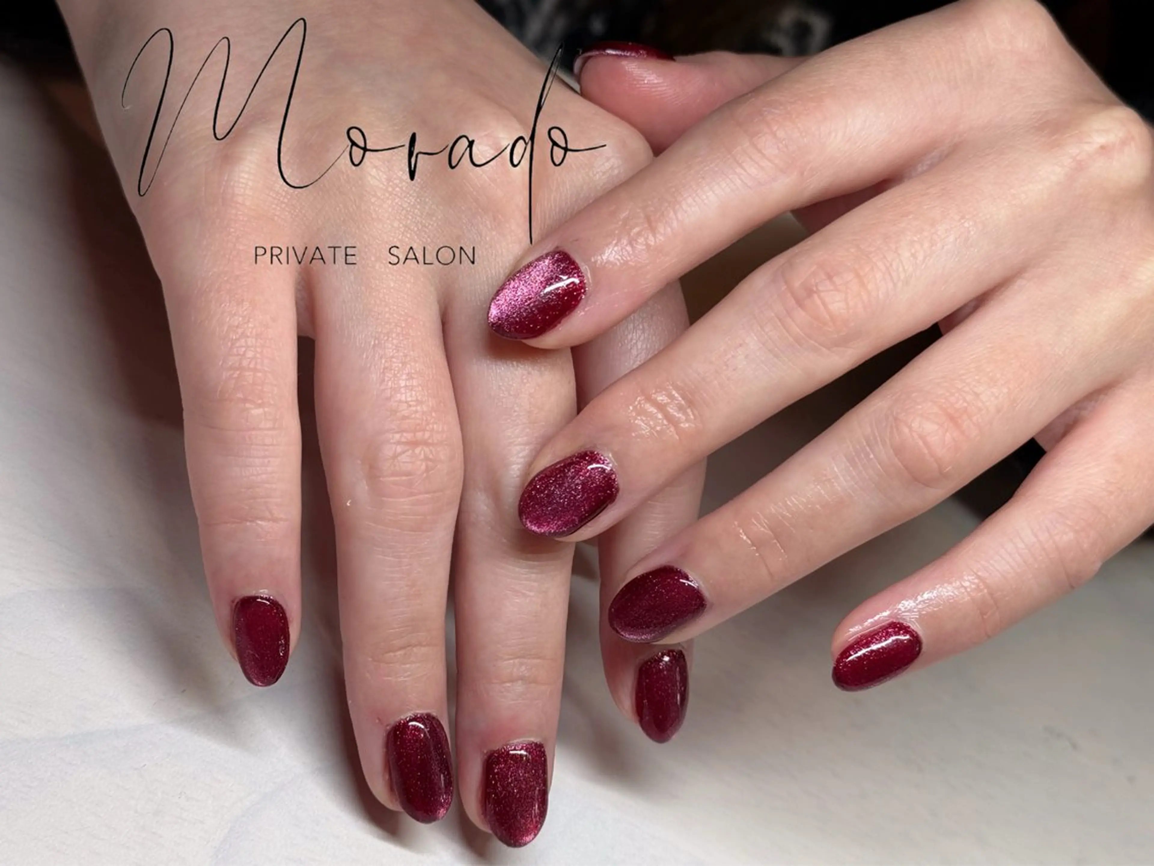 ネイル ジェルネイル マグネットネイル 赤色 ハンドネイル ハンドケア MORADO ~Private Salon~所属・新小岩 MORADO Mihoのネイルデザイン