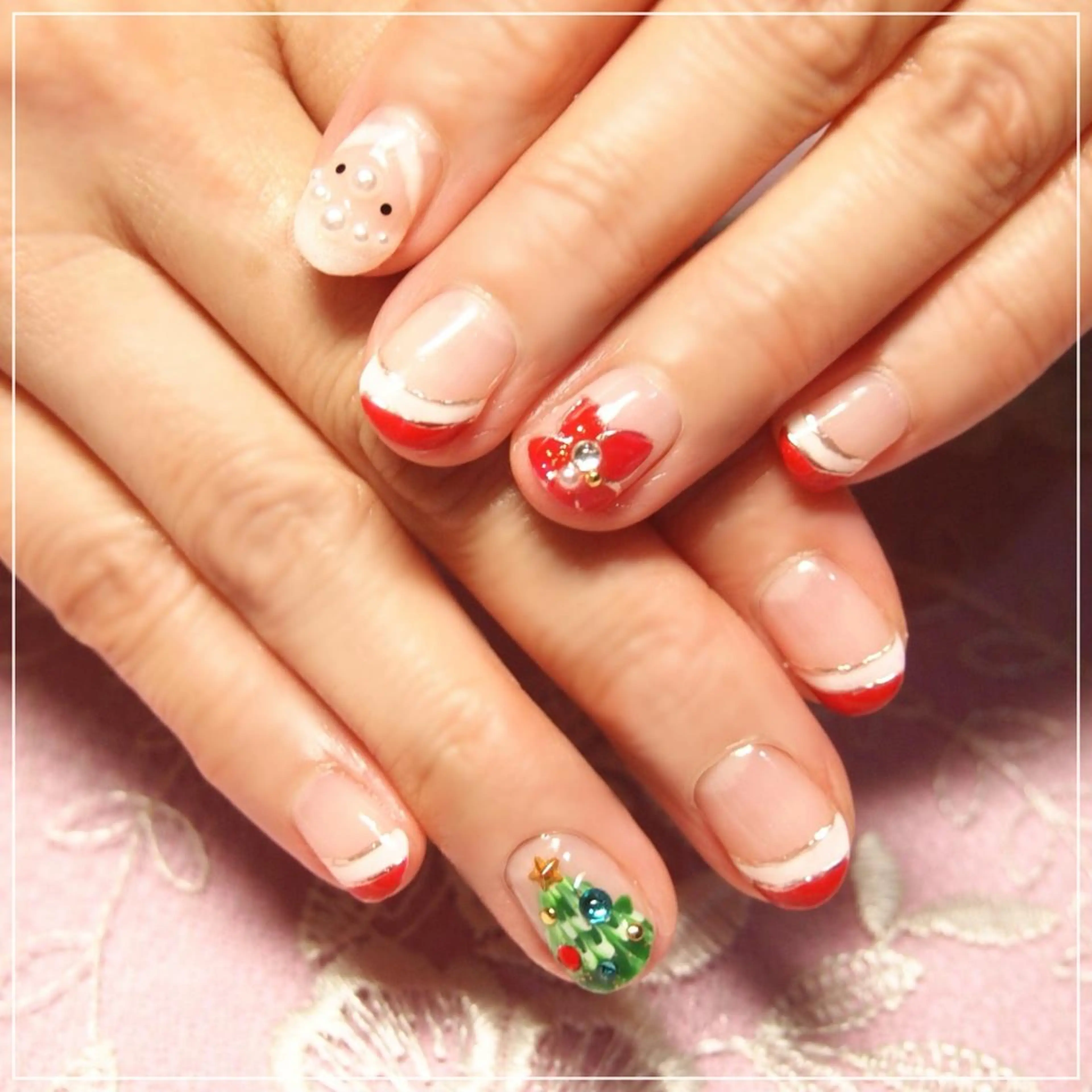 ネイル 山田 麻衣のネイルデザイン