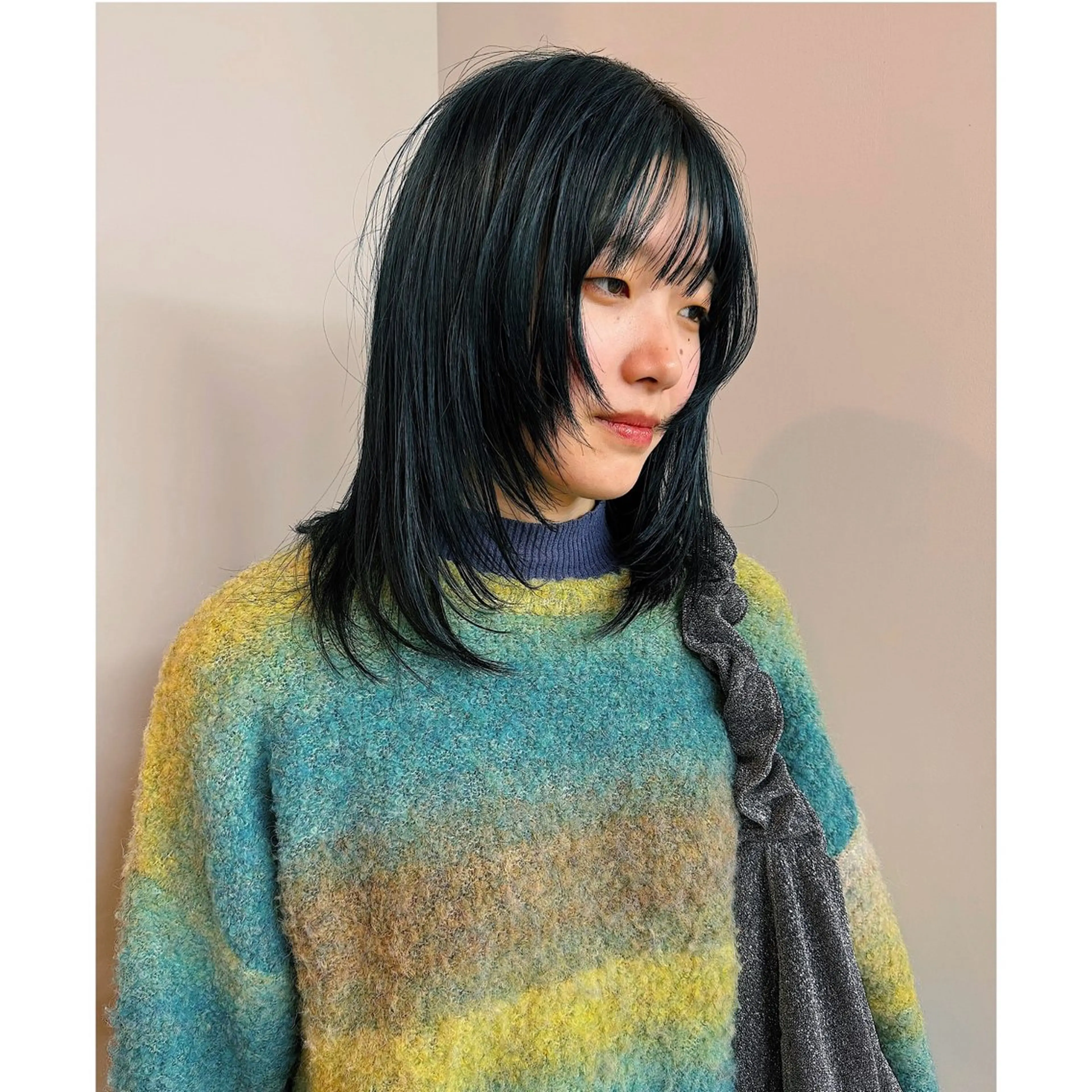 ミディアム カット ヘアカラー SEE-SAW / LOBBY Rionのヘアスタイル