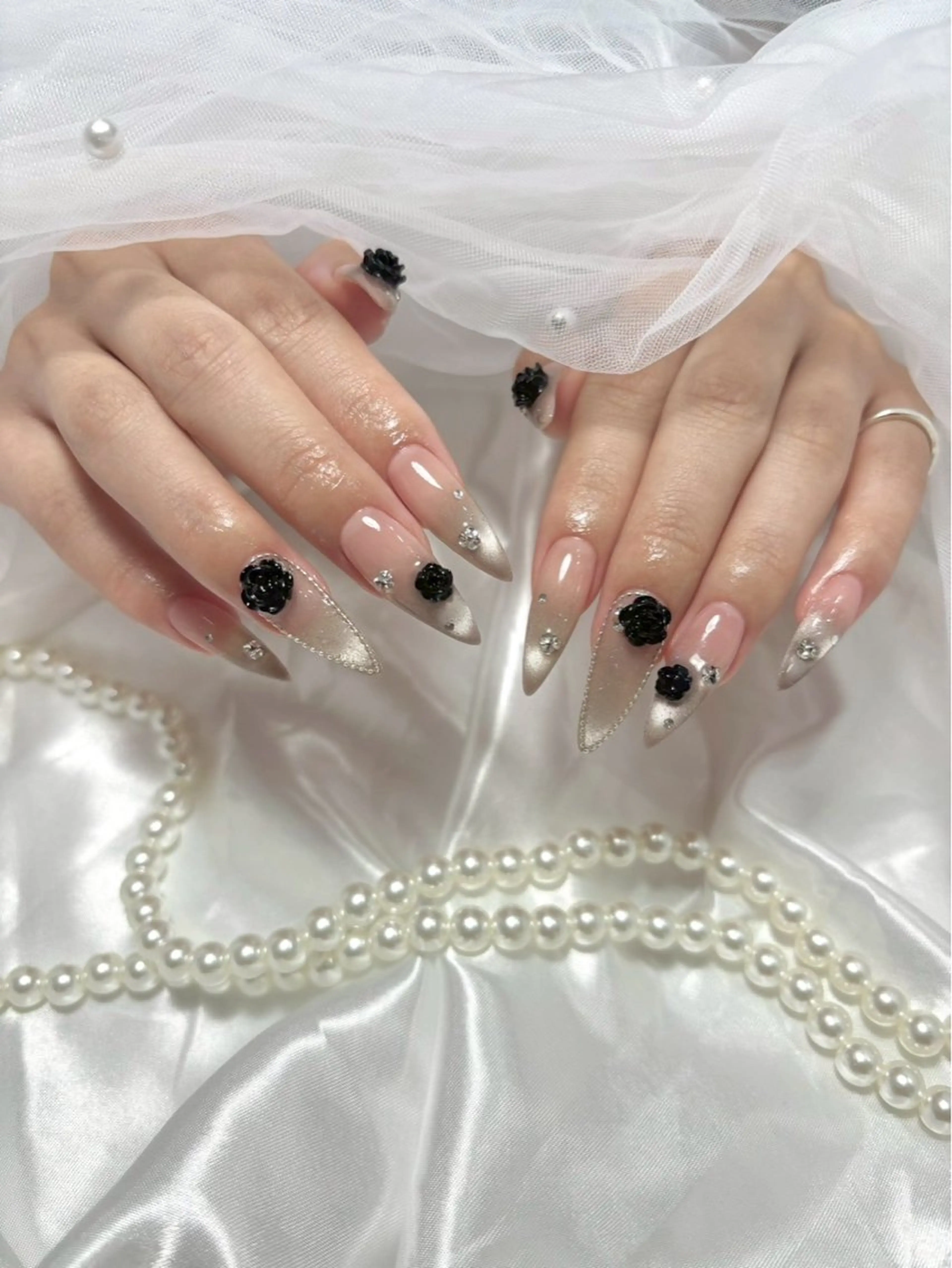 ネイル ハンドネイル -ému- k.oのネイルデザイン