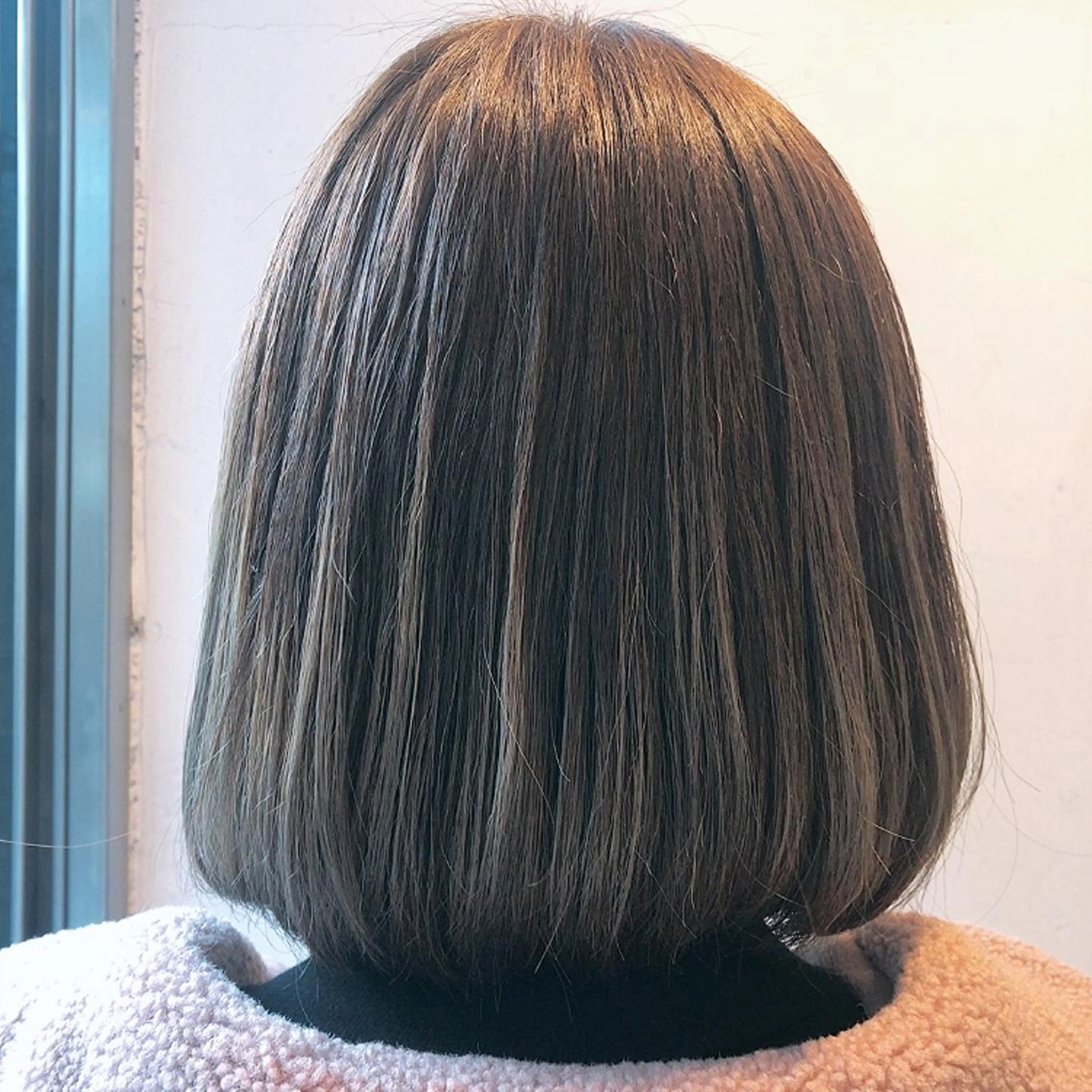 ショート カラー グレージュ シルバー シルバーグレージュ ボブ タンバルモリ 💚 nao💚のヘアスタイル