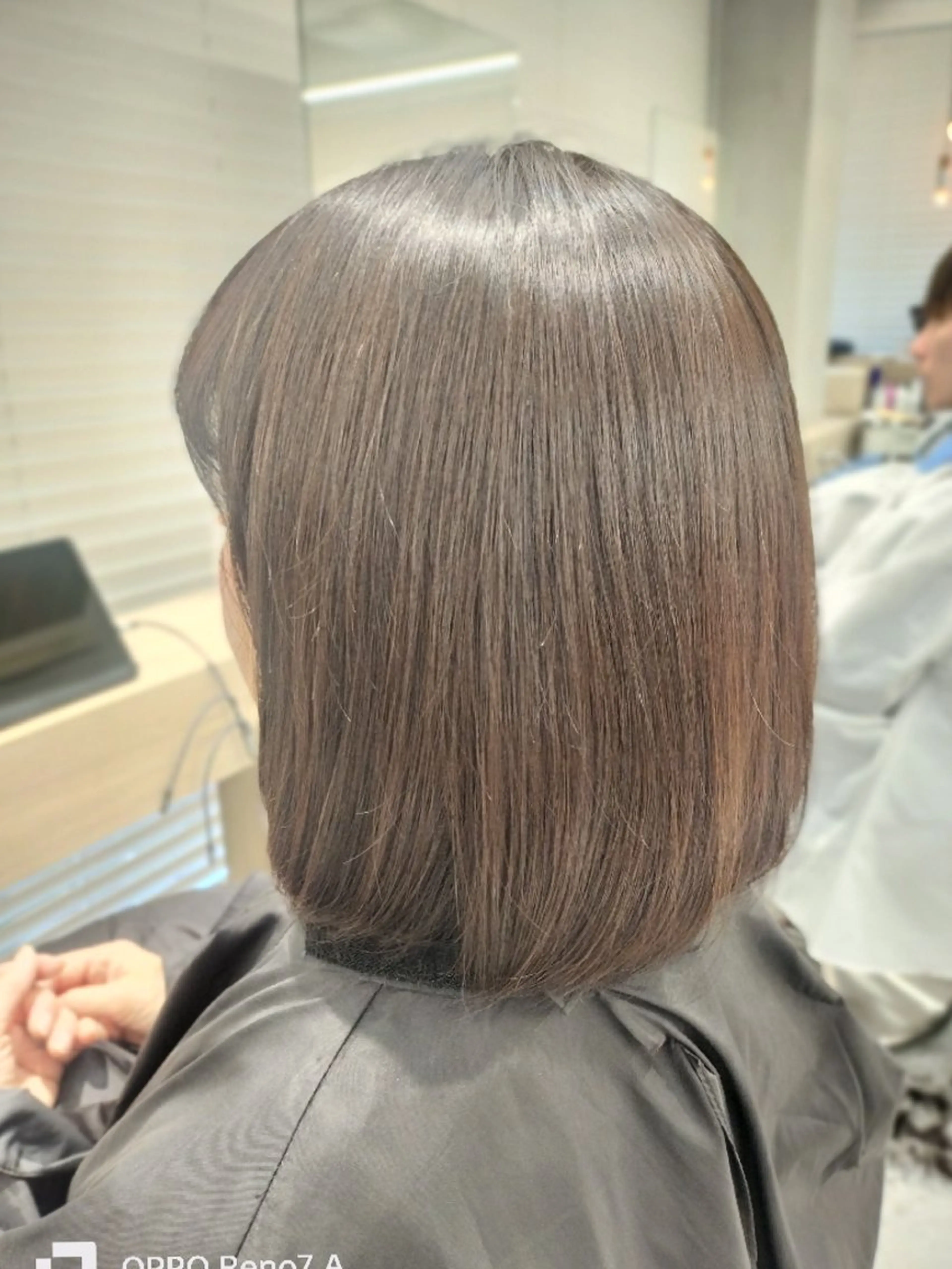 ミディアム ヘアカラー ほんま ひろみのヘアスタイル