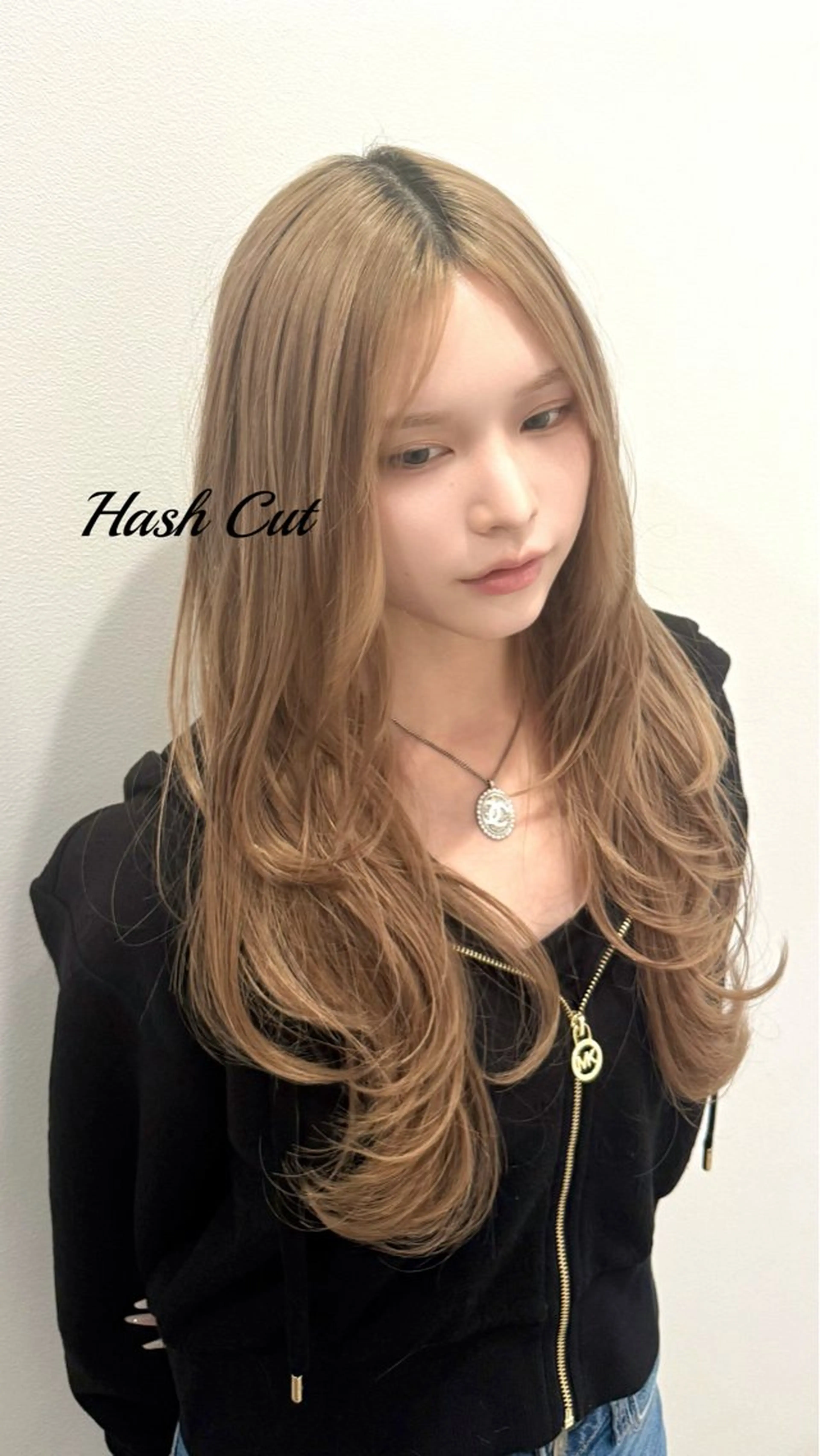 ロング カラー ハッシュカット カット ヘアカラー soyon 心斎橋店のヘアスタイル