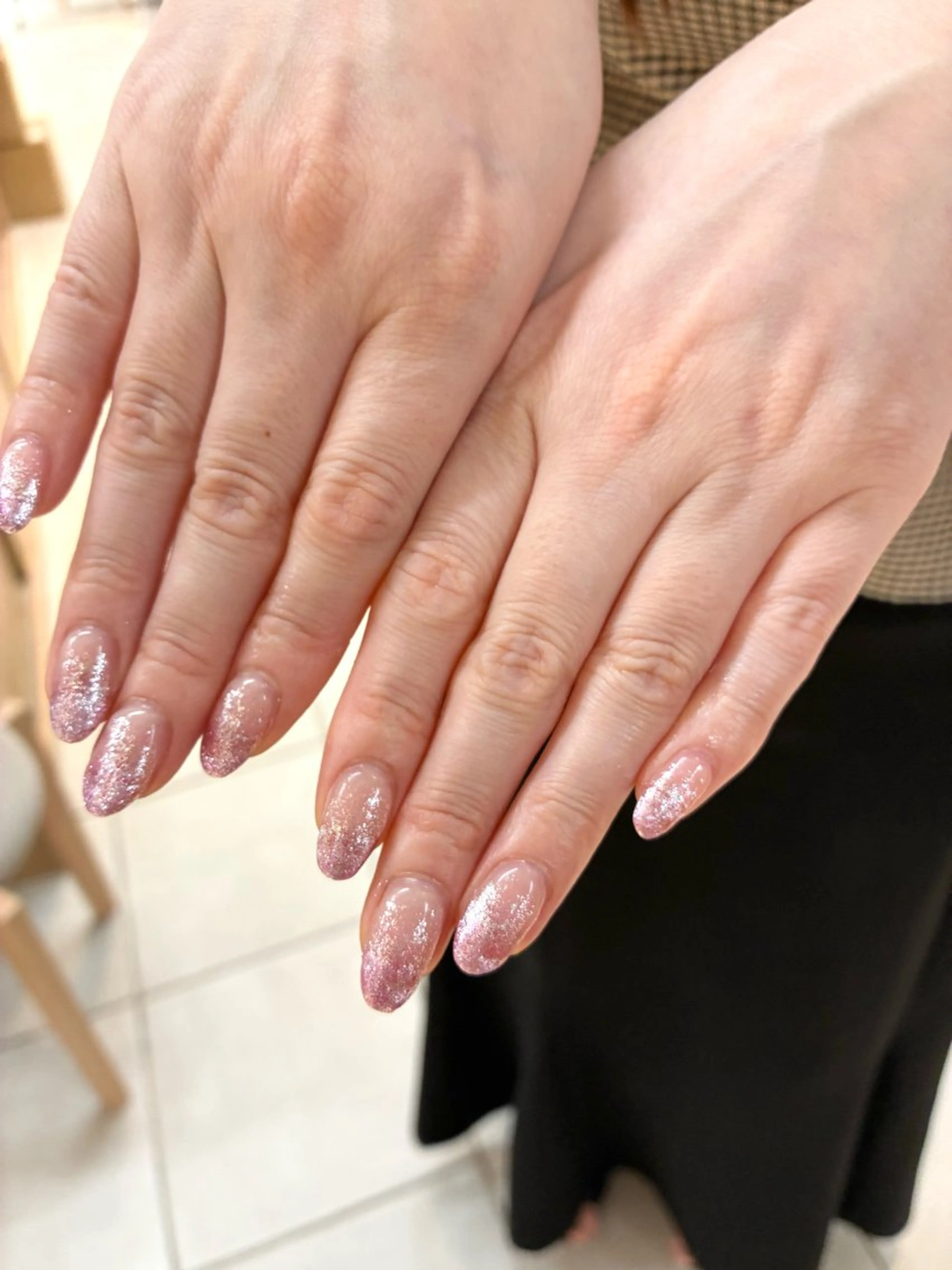 ネイル グラデーション ラメ(グリッター) ピンク シルバー DEE nail moekaのネイルデザイン