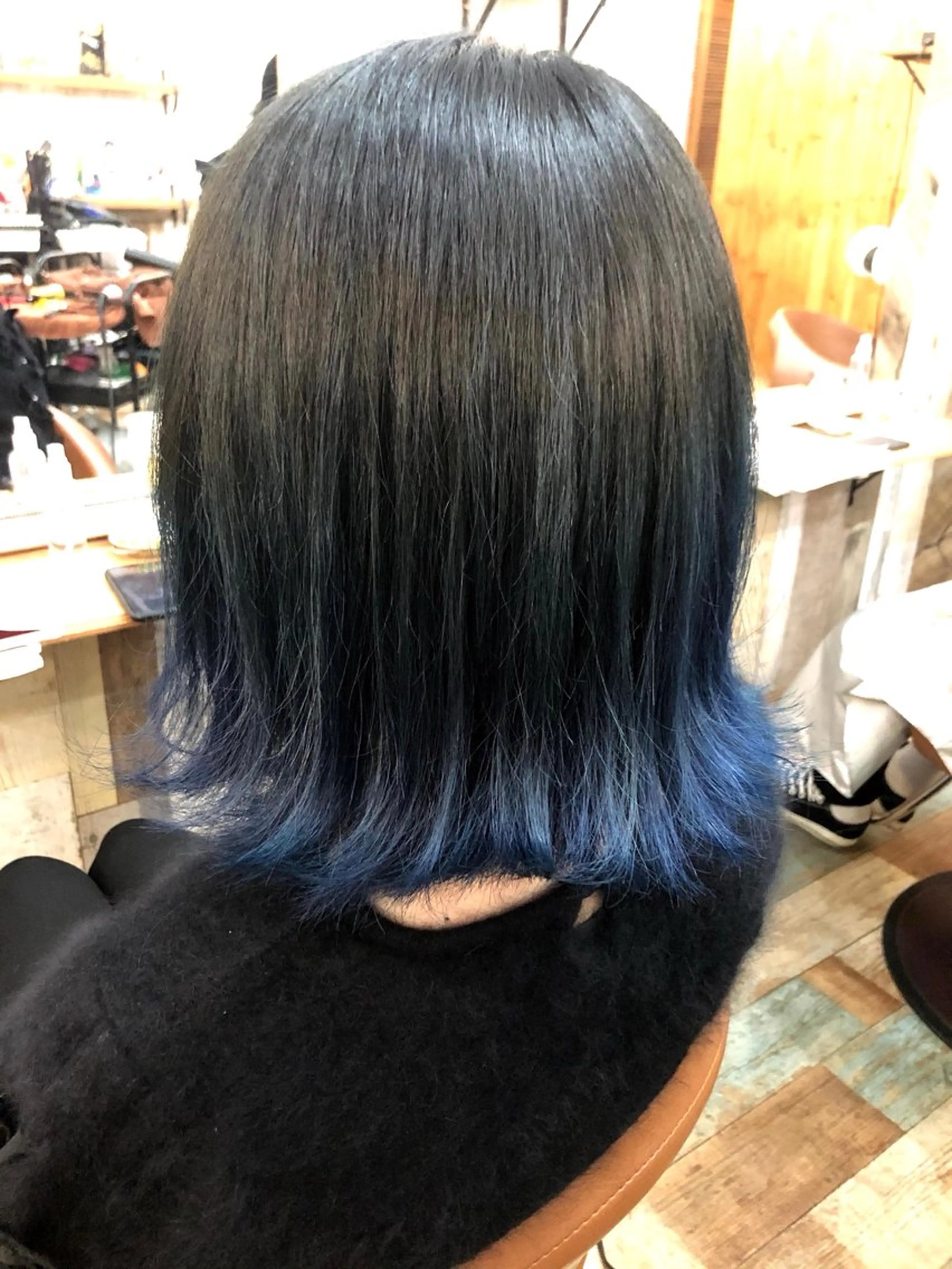 ミディアム カラー Hair's RooMのヘアスタイル