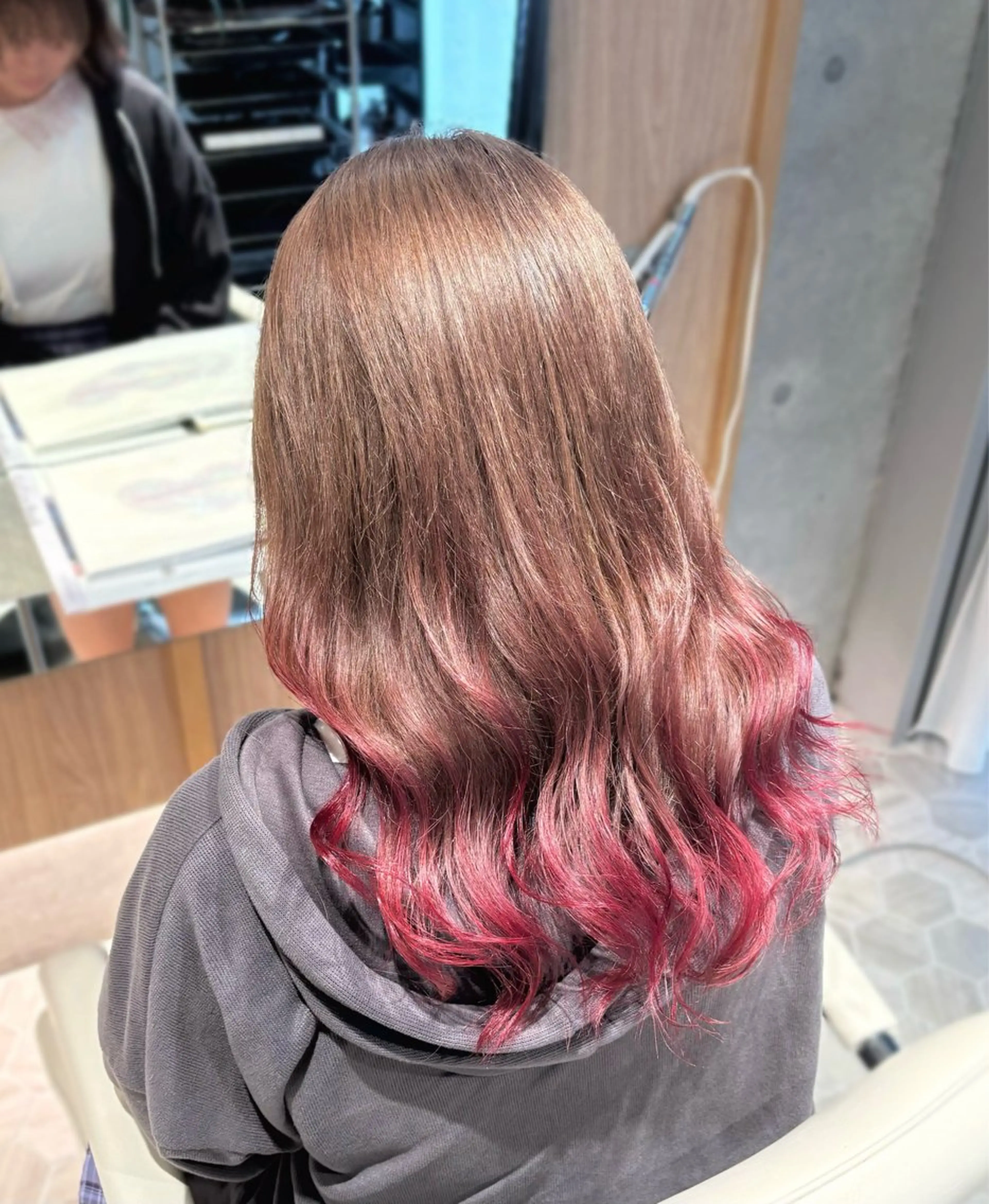 ロング カラー ヘアカラー トリートメント 艶髪ハイトーン/ レイヤー/yuiのヘアスタイル