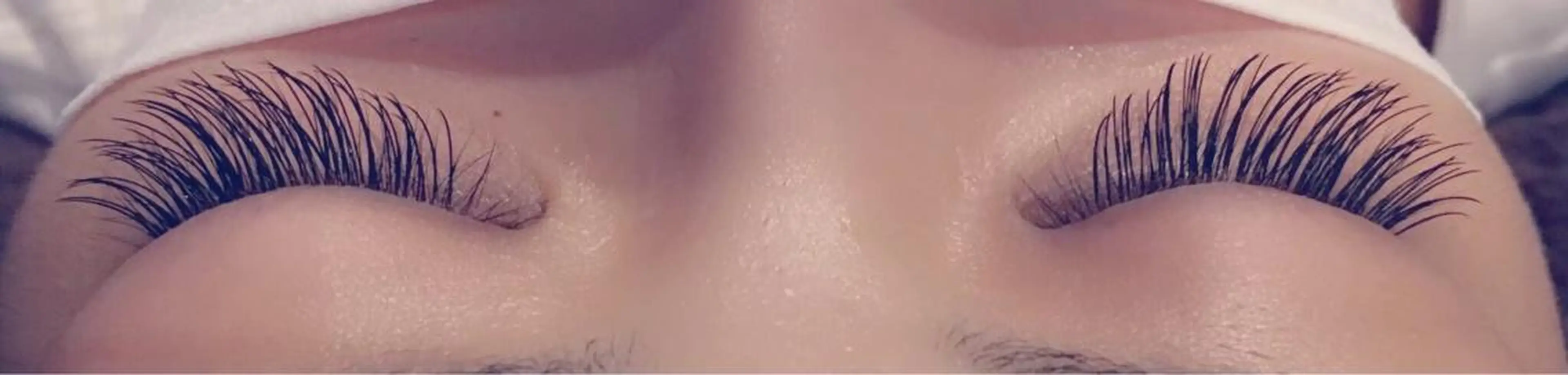 マツエク・マツパ 桑田 新菜のヘアスタイル