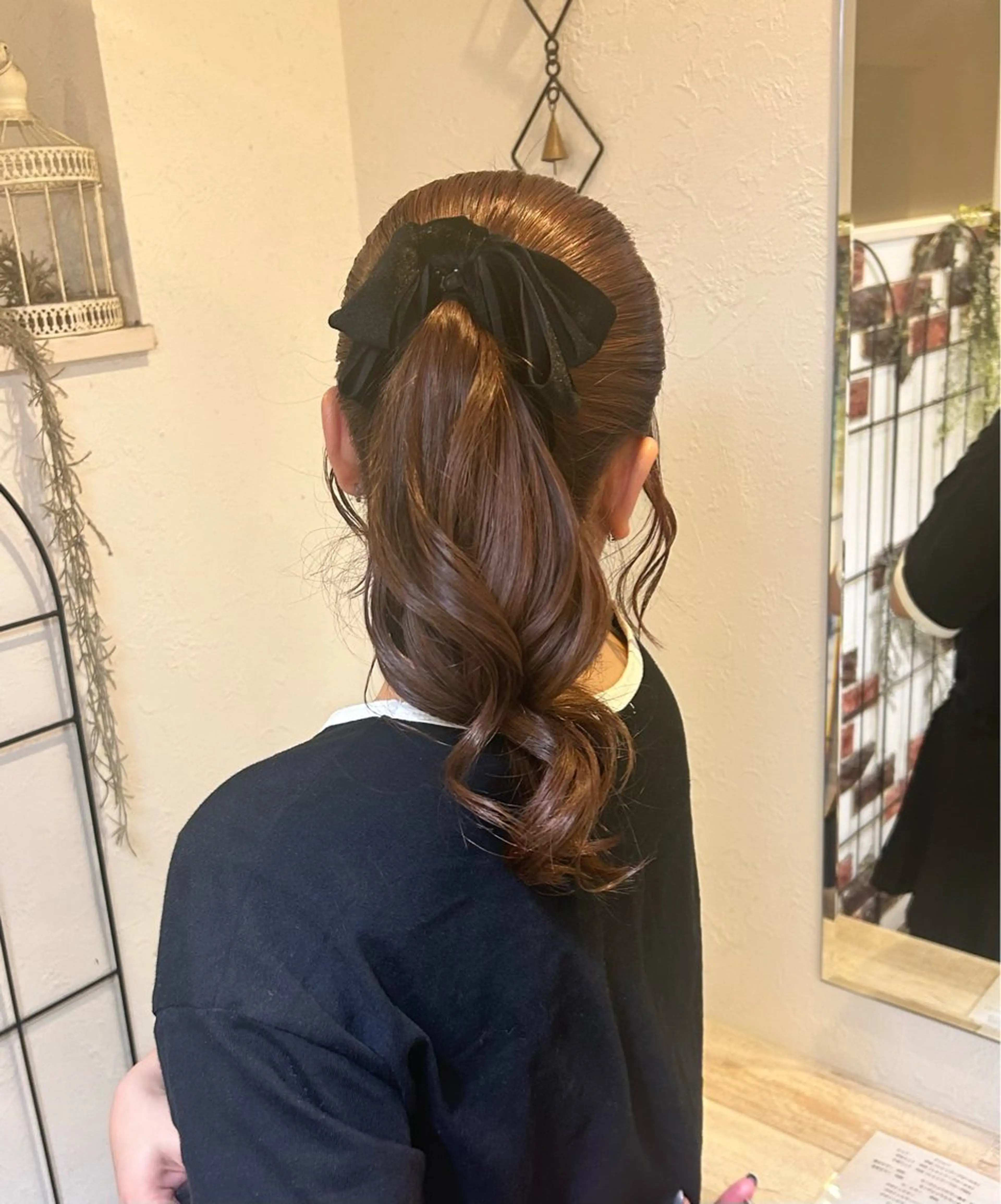 ヘアアレンジ ポニーテール YUKI🎀透明感 カラー/暗髪艶カラーのヘアスタイル