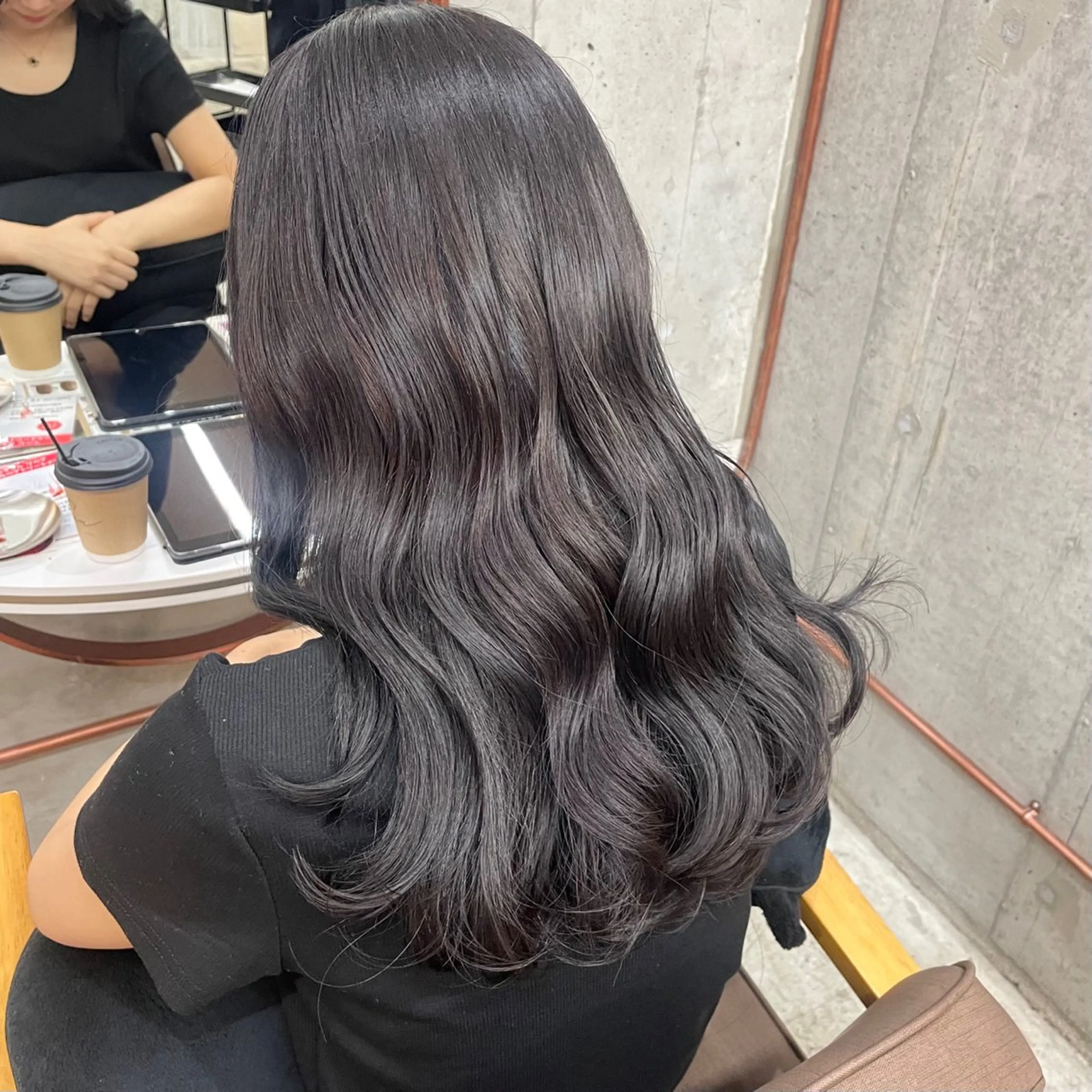 ロング カラー 透明感カラー グレージュ カット ヘアカラー トリートメント noii / 伊藤 愛莉のヘアスタイル