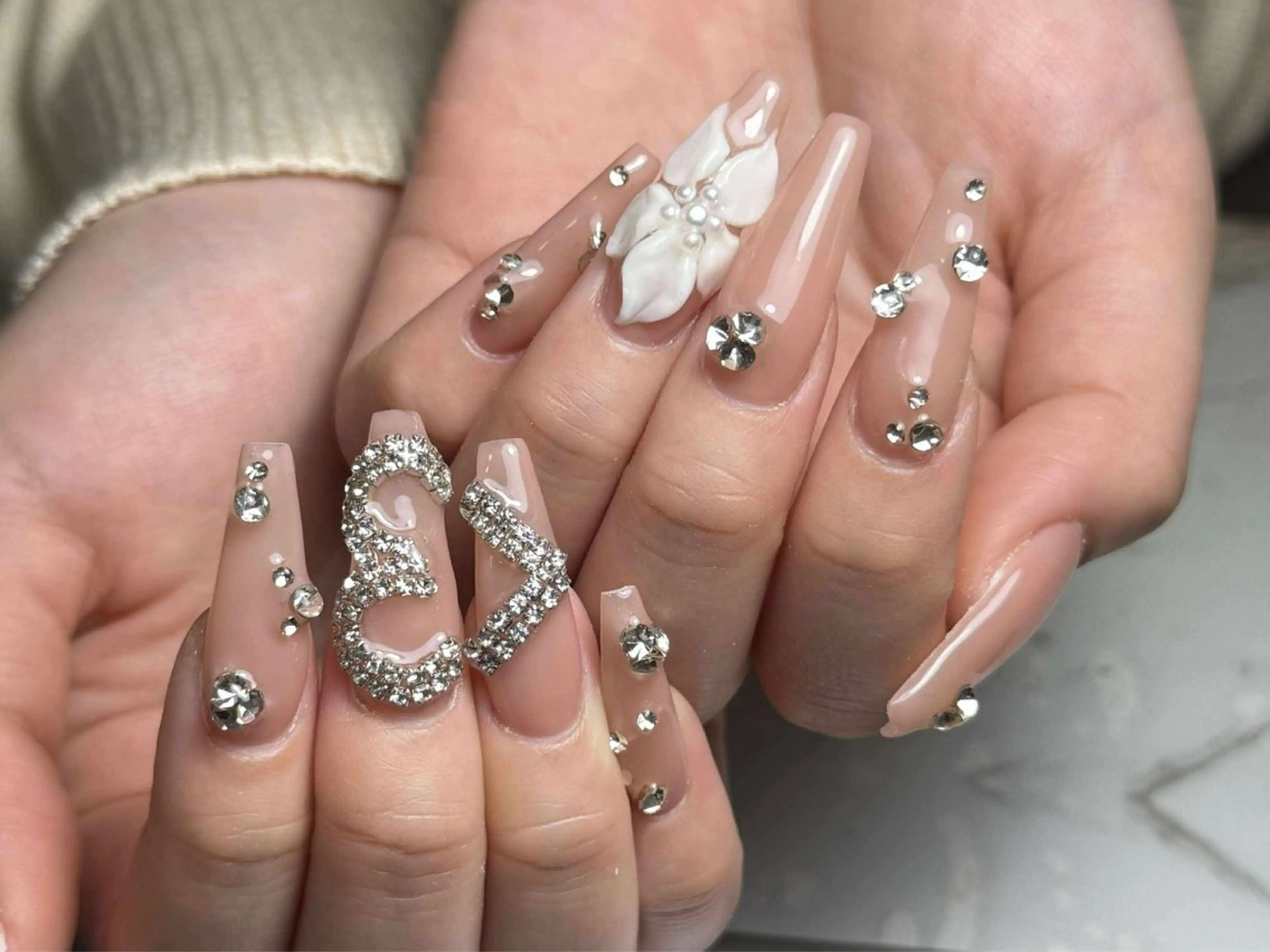 ネイル アートネイル フレンチネイル ジェルネイル グラデーション 韓国ネイル ハンドネイル ハンドケア さくら💮💮 【オフ無料】のネイルデザイン