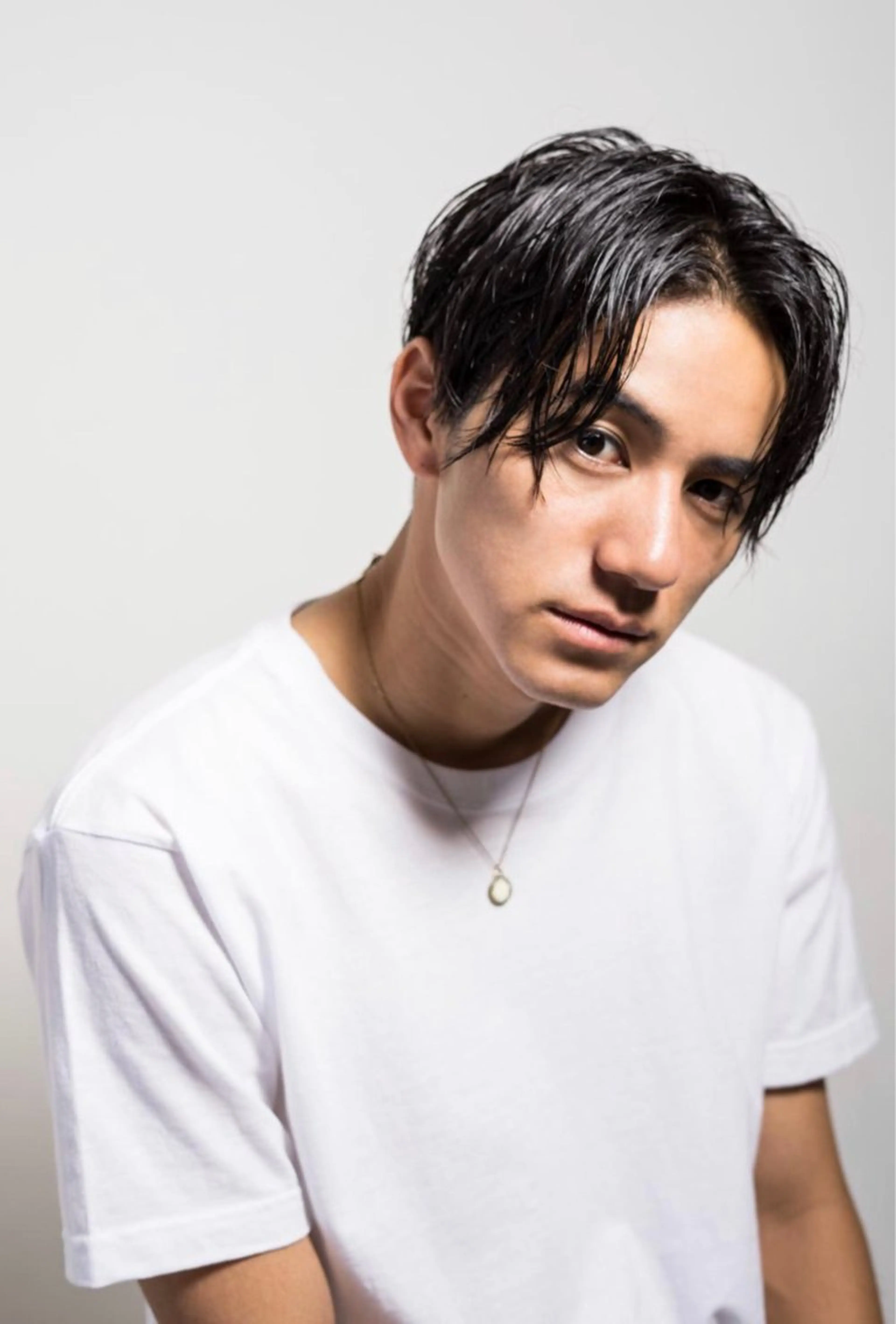 ミディアム メンズ 韓国風カラー/ 縮毛矯正/まい🪐‪のヘアスタイル