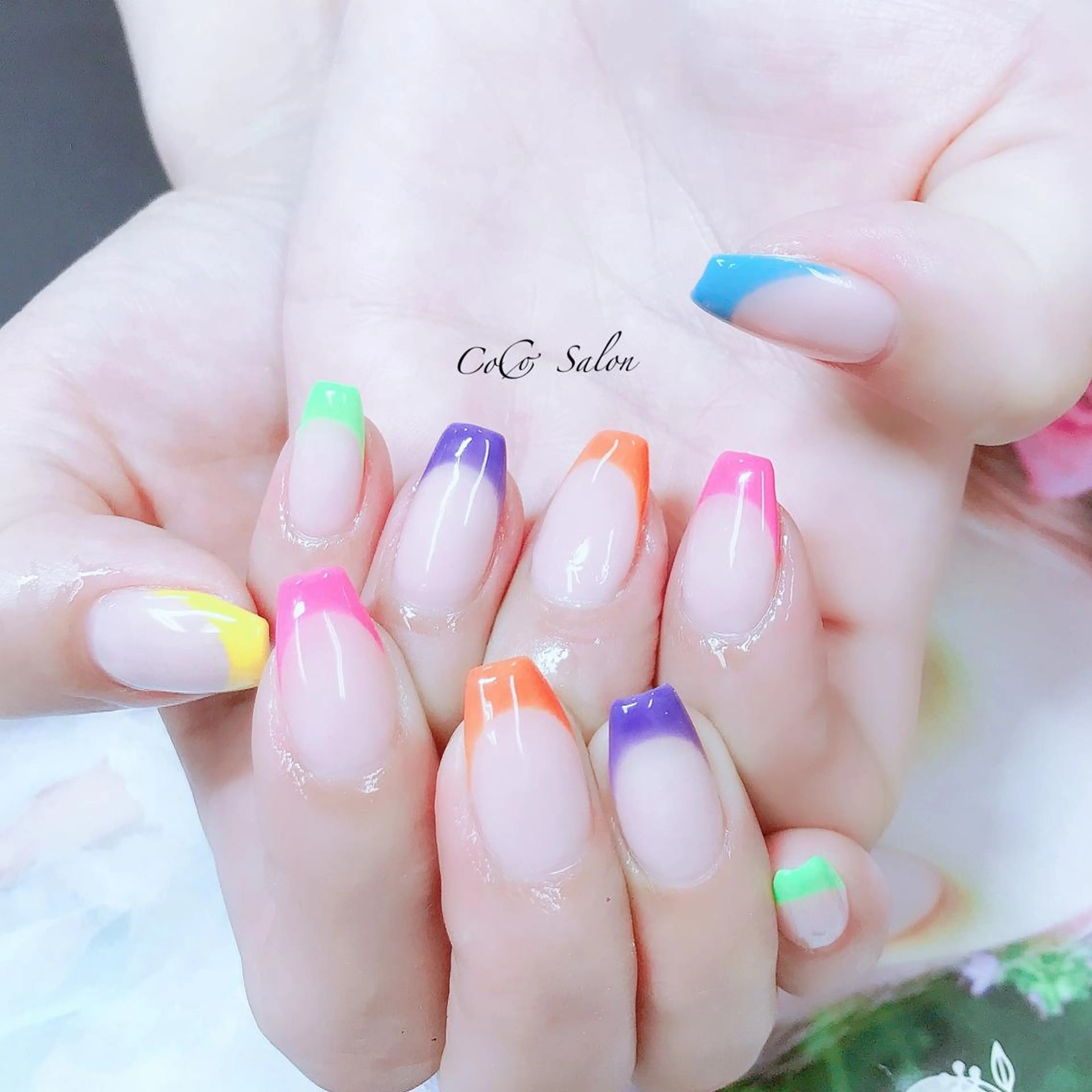 ネイル フレンチネイル 夏ネイル CoCoSalon ネイル/まつ毛予約のネイルデザイン