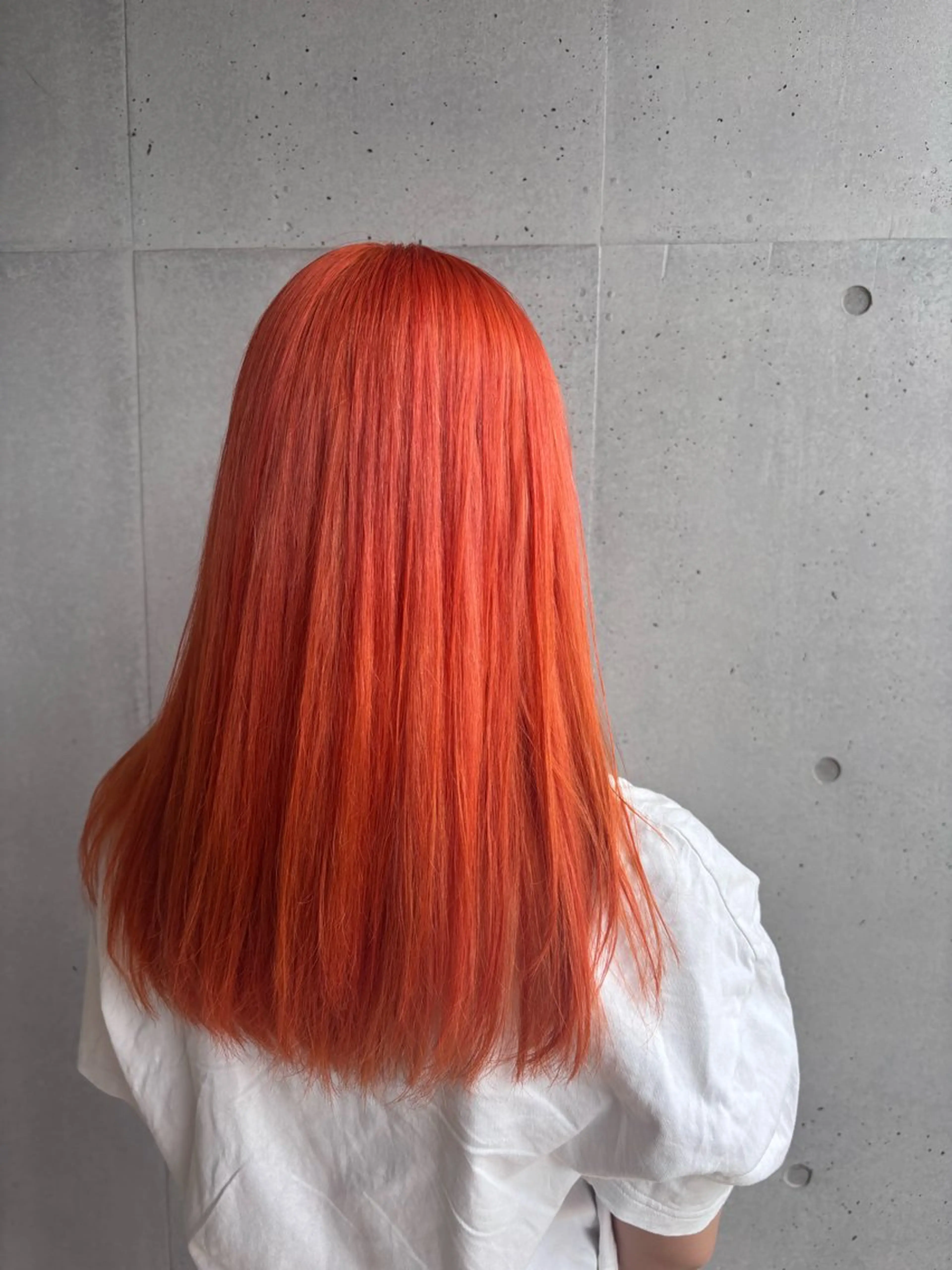 ミディアム カラー オレンジ ヘアカラー トリートメント 似合わせハイトーン 👾はちすのヘアスタイル