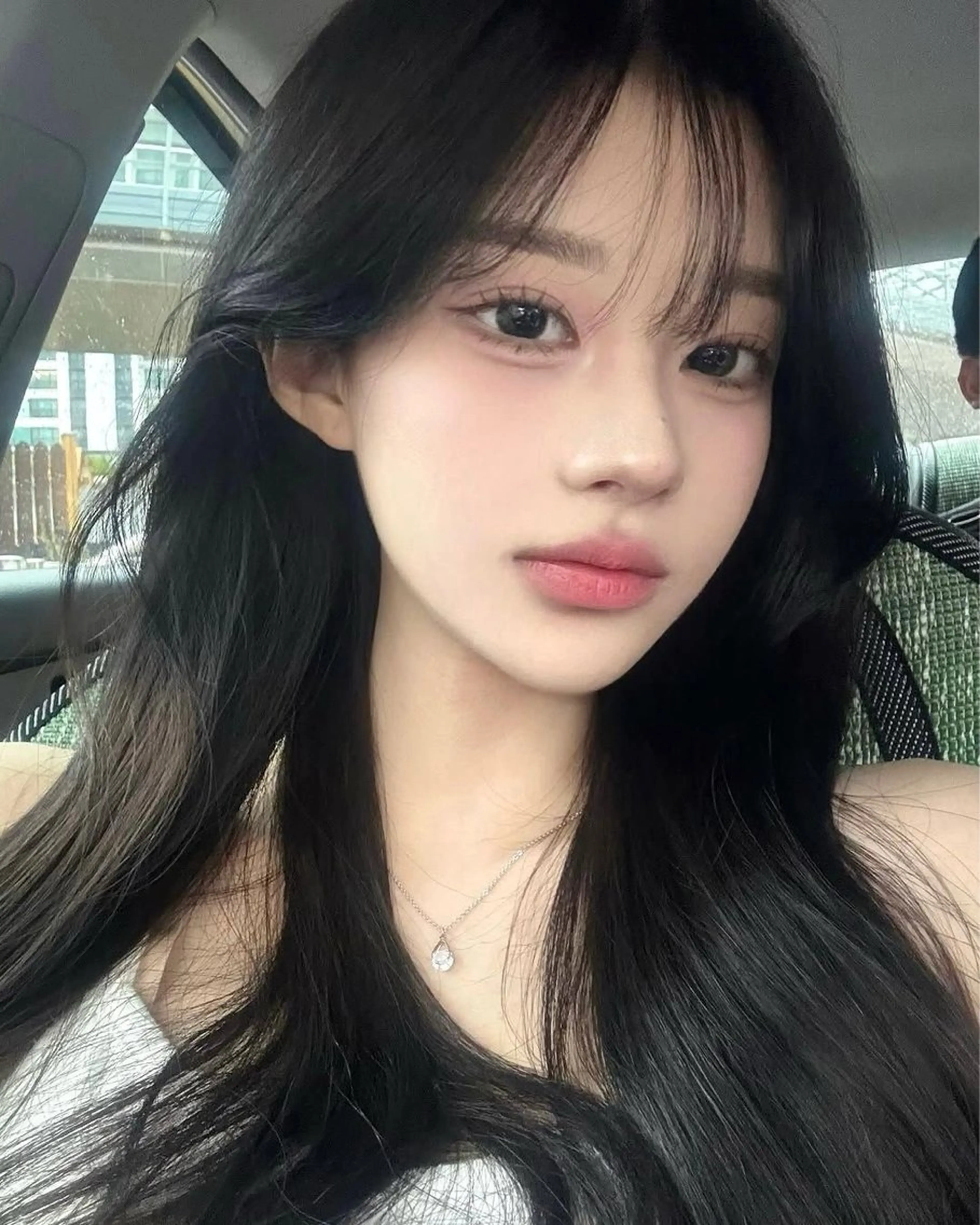 ロング カラー カット ヘアカラー 韓国風暗髪ヘア🤍 🫧MIREIのヘアスタイル