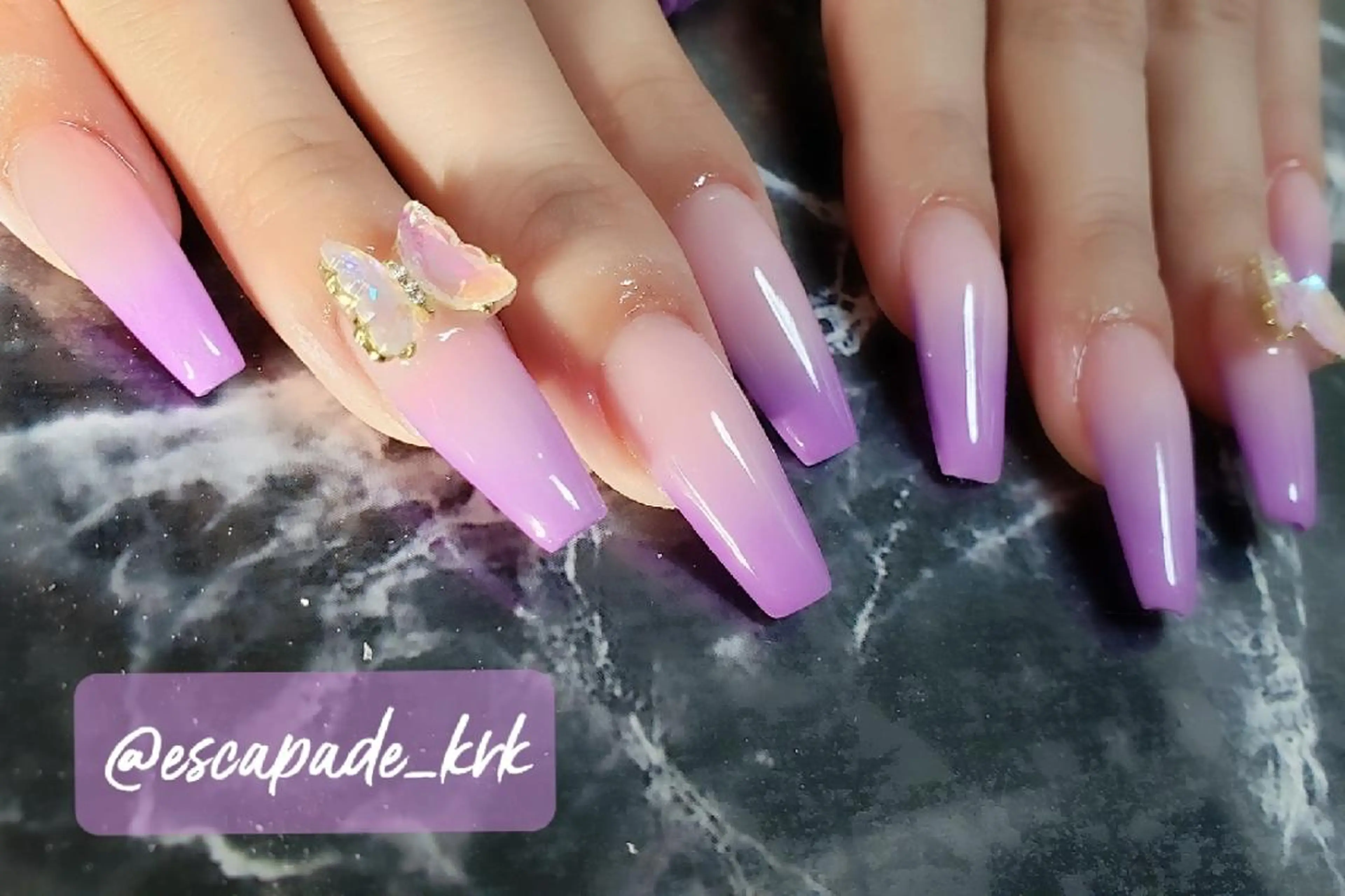 セミロング ネイル ハンドネイル クロキ 。のネイルデザイン