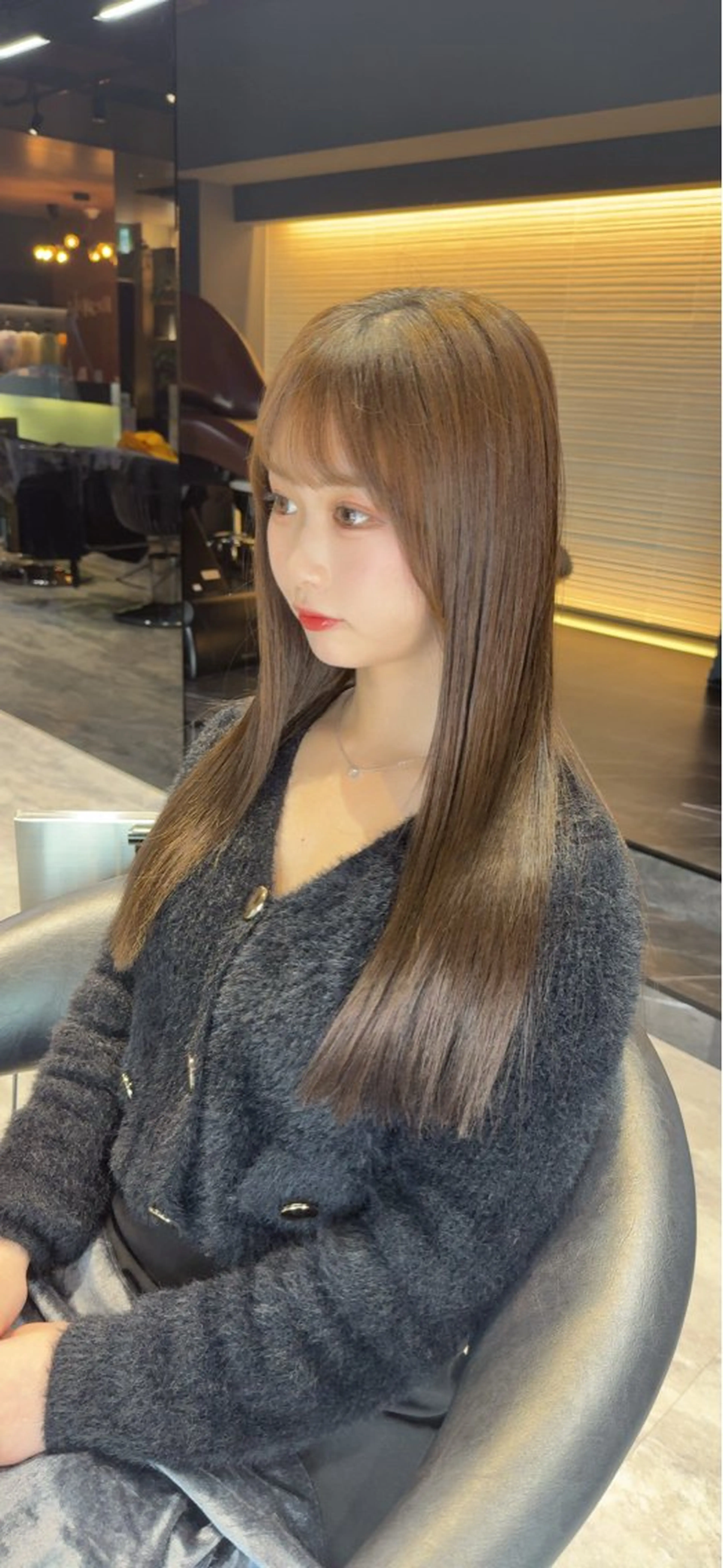 ロング 学生 酸性ストレート レスピア銀座中央通り店所属・酸性ストレート/ 透明感カラー/中村利のヘアスタイル