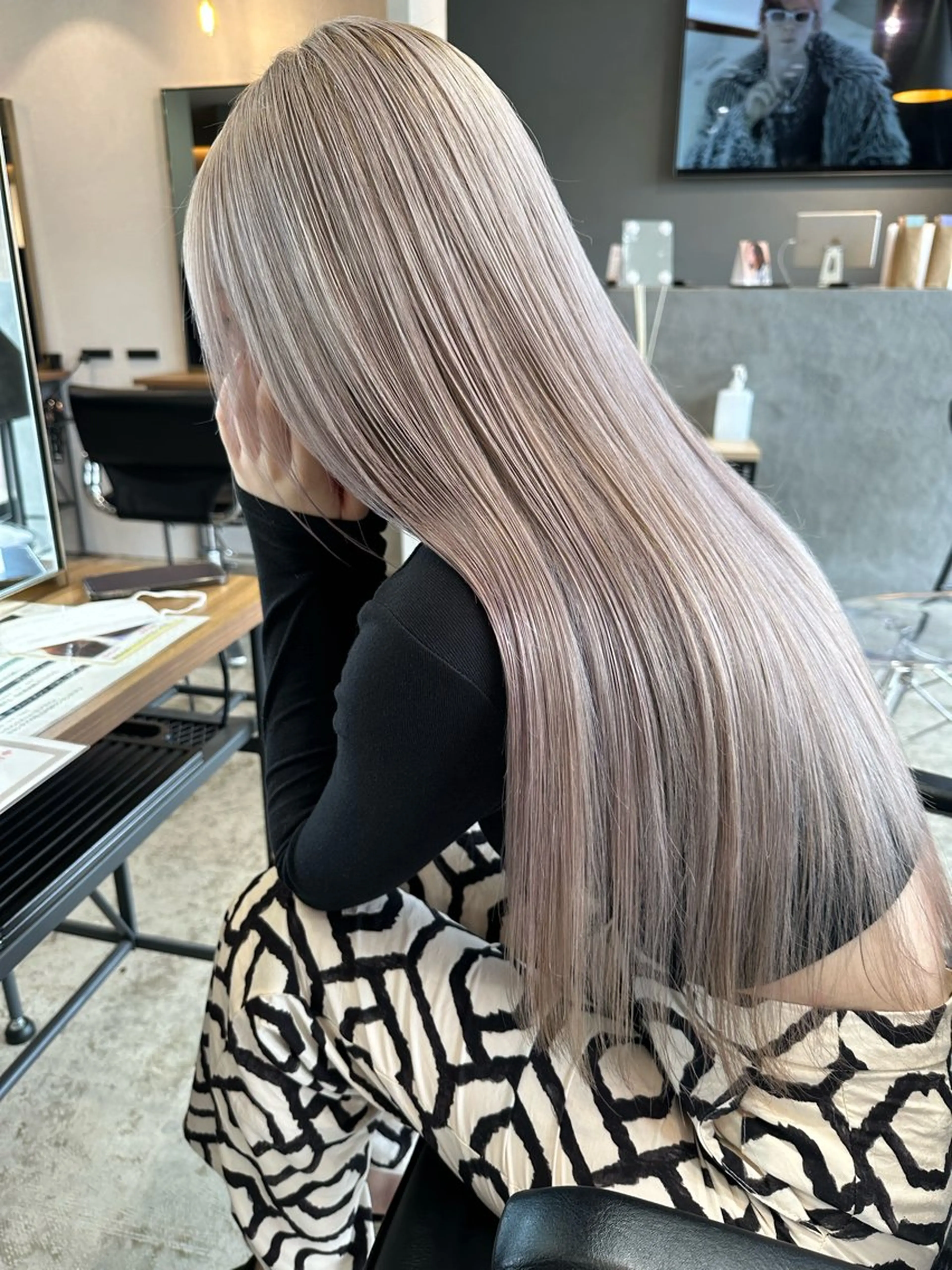 迷ったらコチラクーポン(ブリーチあり)の写真