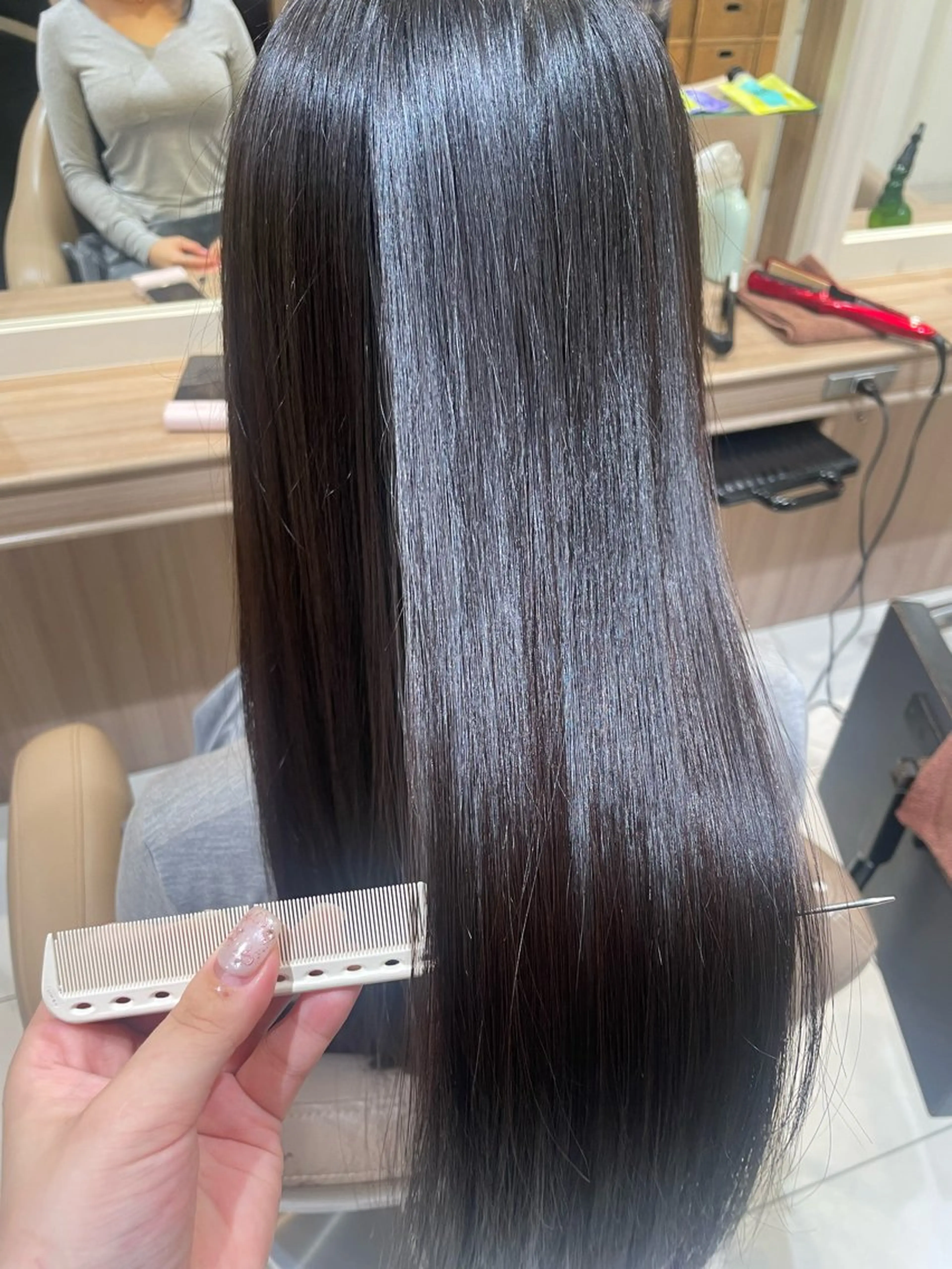 ロング パーマ カット 縮毛矯正 トリートメント 韓国ヘアメイク🎀/ 縮毛矯正✨山本媛香のヘアスタイル