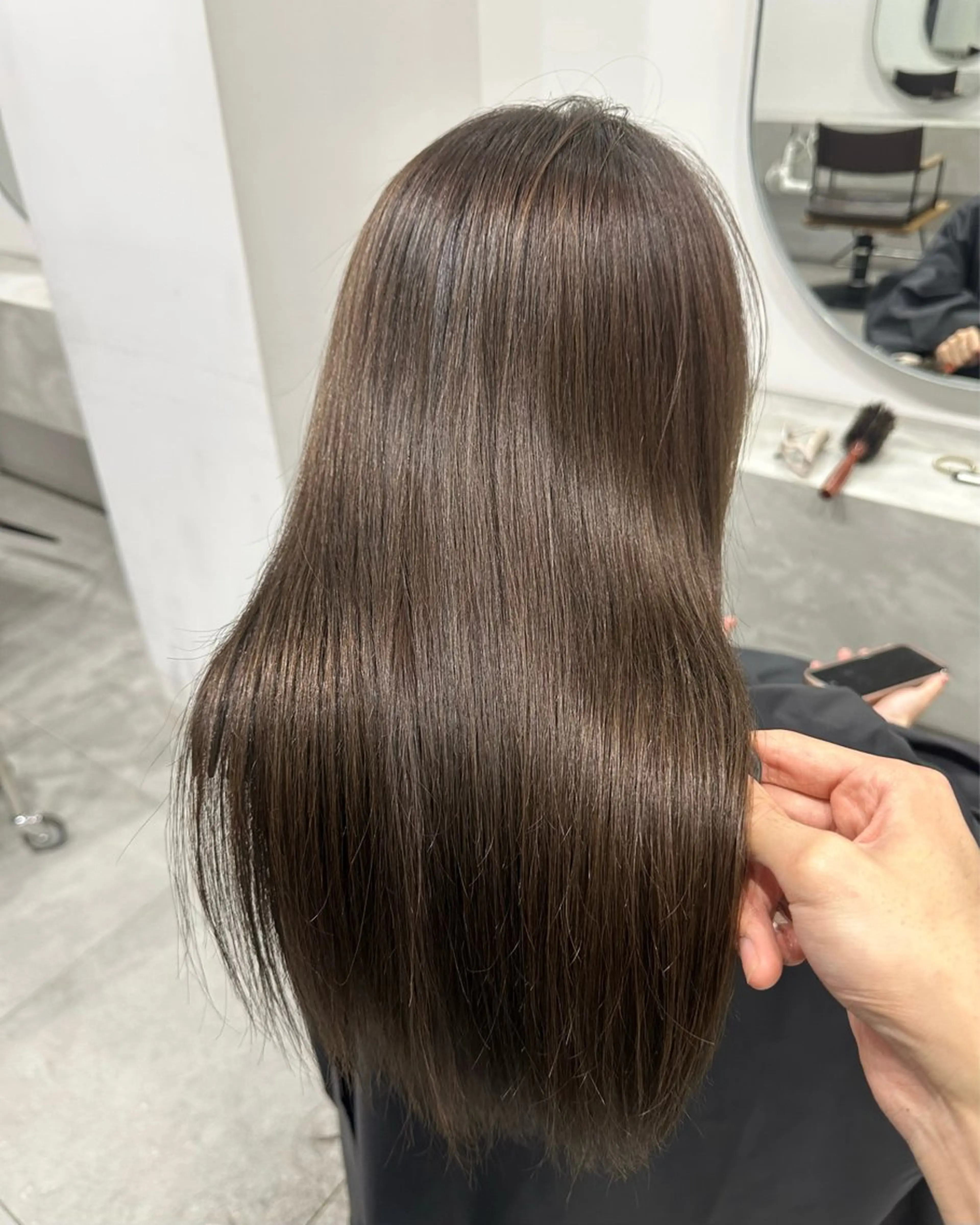 セミロング ヘアカラー clan【クラン】所属・五反田カラーリスト 🖤🫧🪞佳祐のヘアスタイル