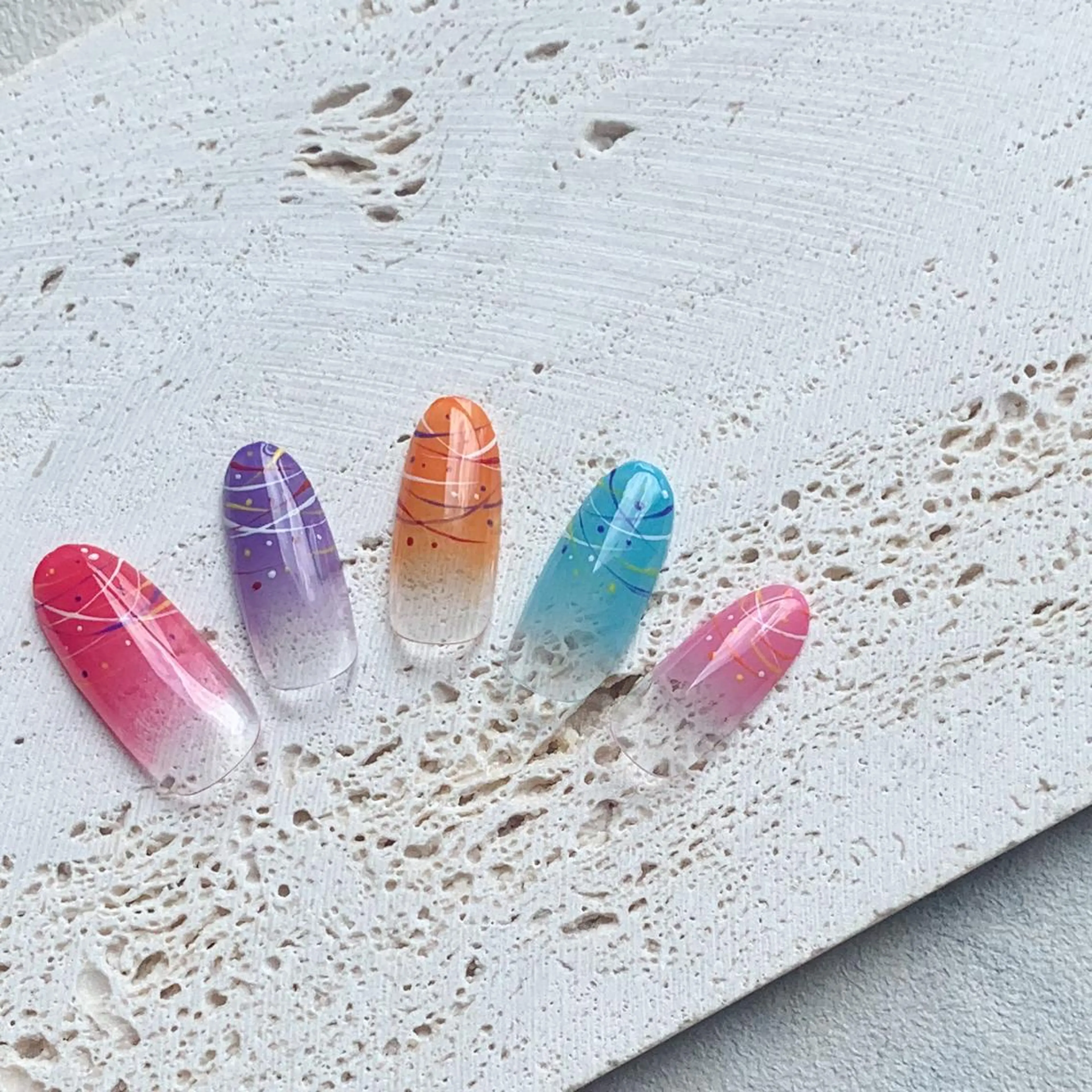 ネイル atelier　FIORITURA所属・FIORITURA aiのネイルデザイン