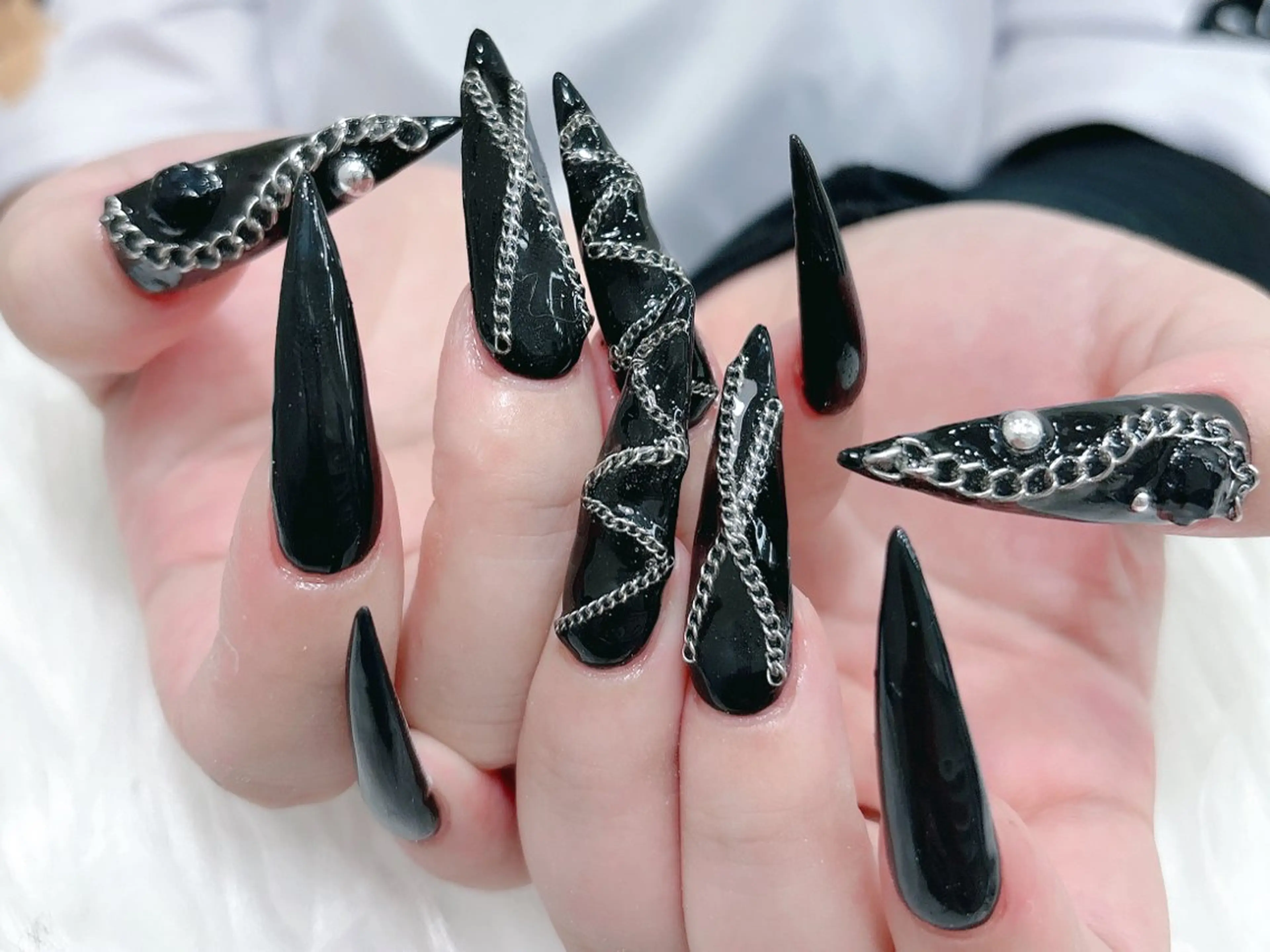 ネイル 成人式 ロングネイル マグネットネイル 大理石ネイル(マーブル) 持ち込み ハンドネイル MoMoA Nail ネイル長さ出し専門店のネイルデザイン