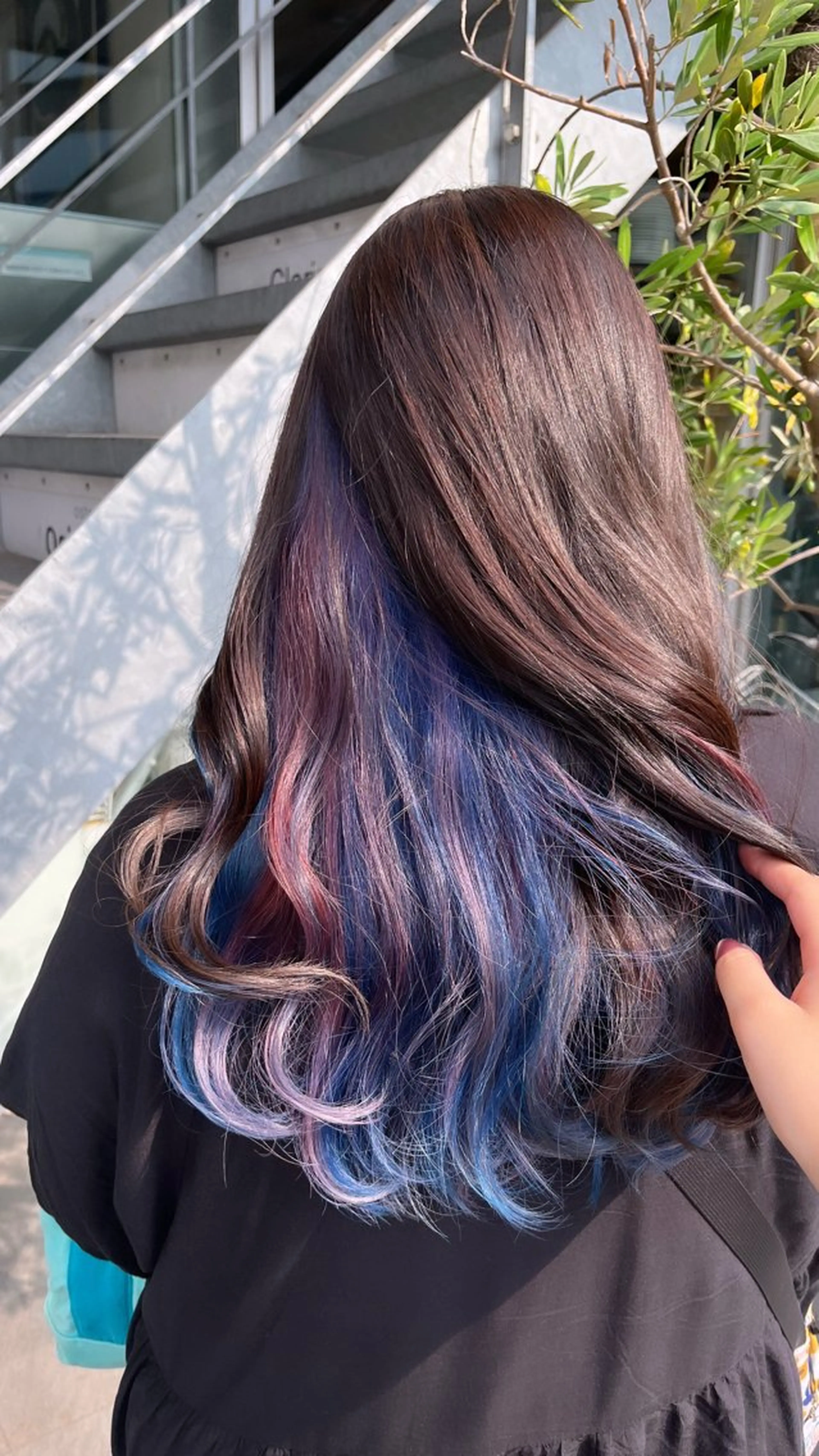 カラー ピンクカラー ユニコーンカラー ヘアカラー 和泉田 真白のヘアスタイル