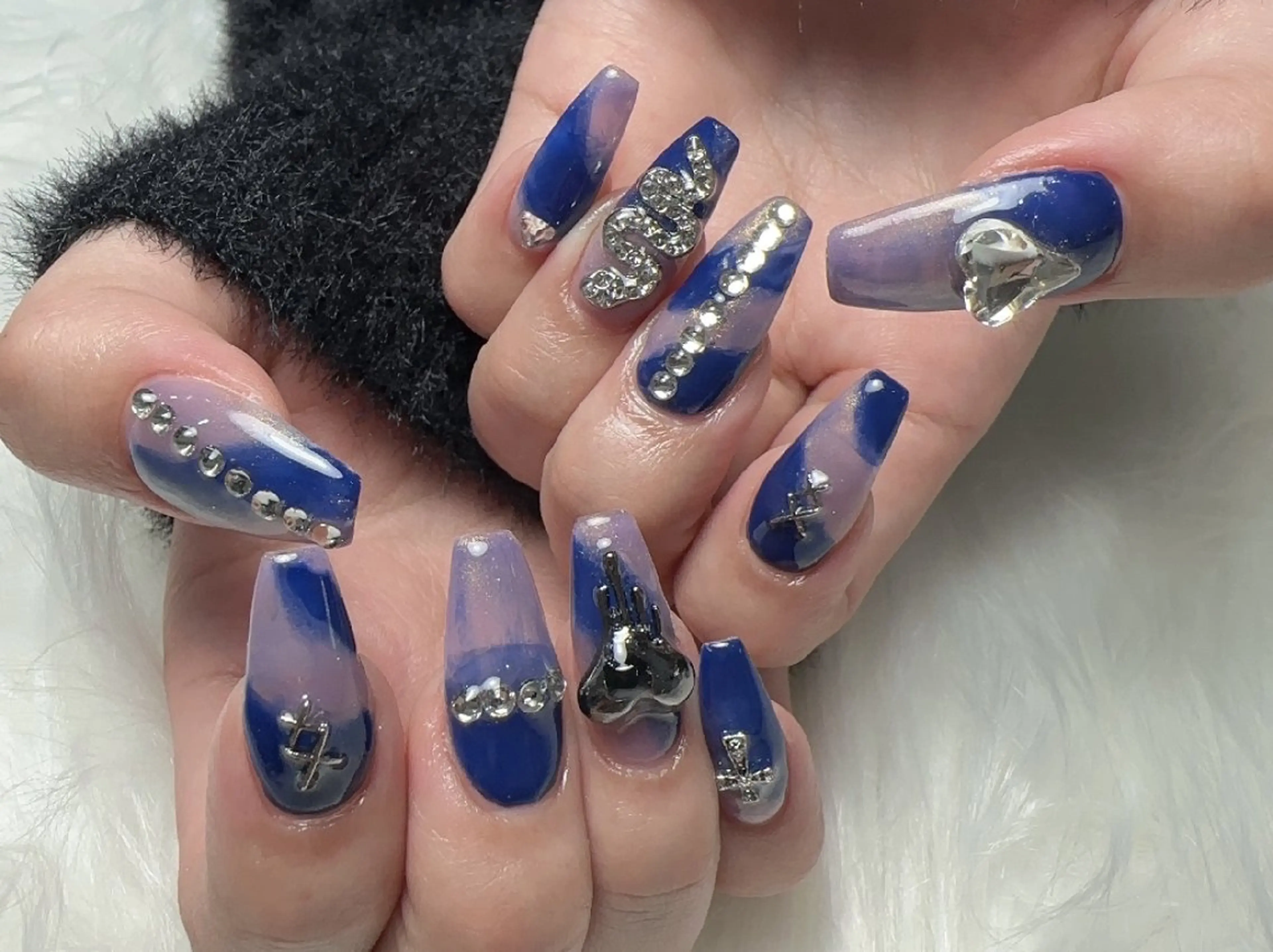 ネイル アートネイル フラワーネイル フットネイル ジェルネイル ガーリー UM Nail Salonのネイルデザイン