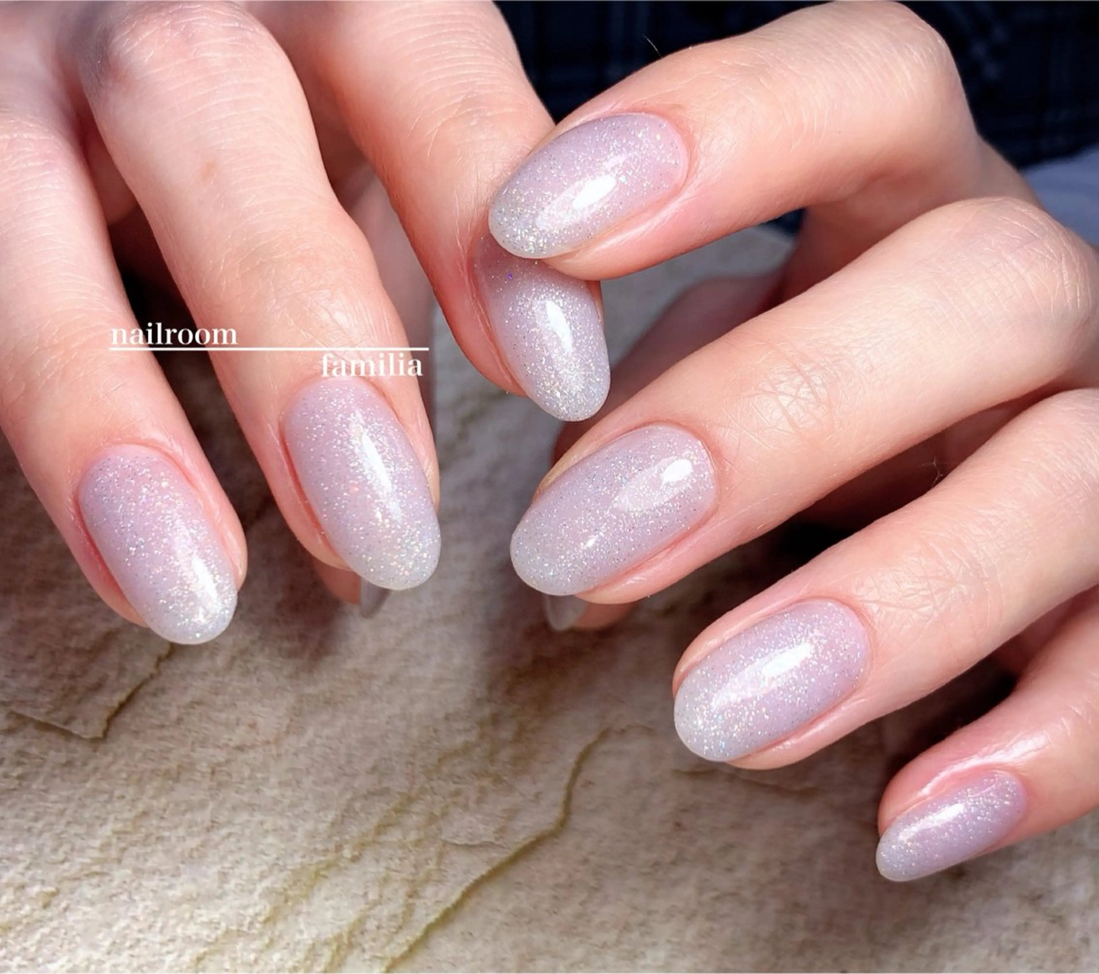 ネイル ハンドネイル -nailroom- familiaのネイルデザイン