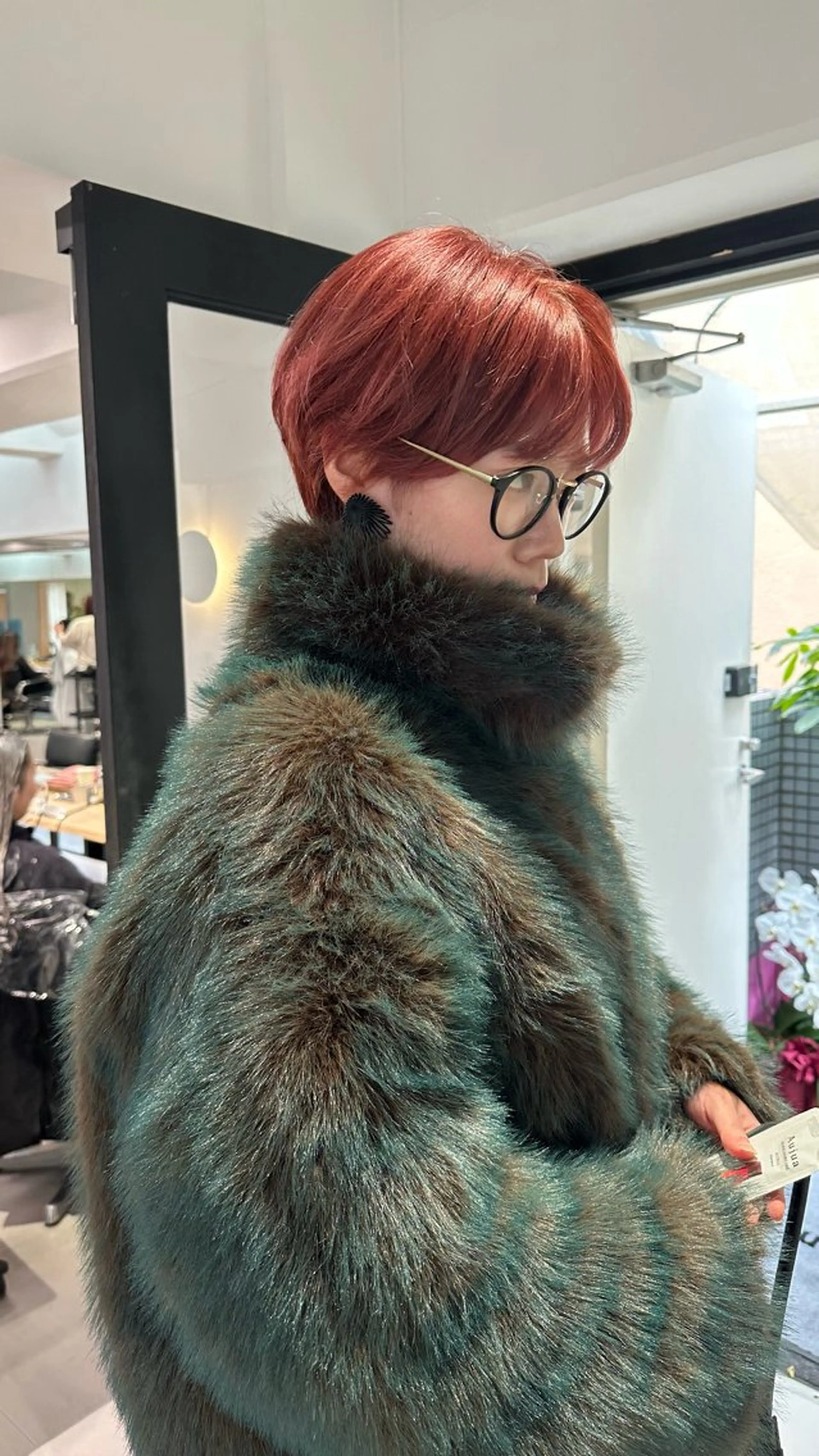 ショート カラー ブリーチ ハイトーンカラー ブリーチなしカラー オレンジ ピンクカラー カット ヘアカラー トリートメント REINA☁️透明感 カラー/ぷつっと♡のヘアスタイル