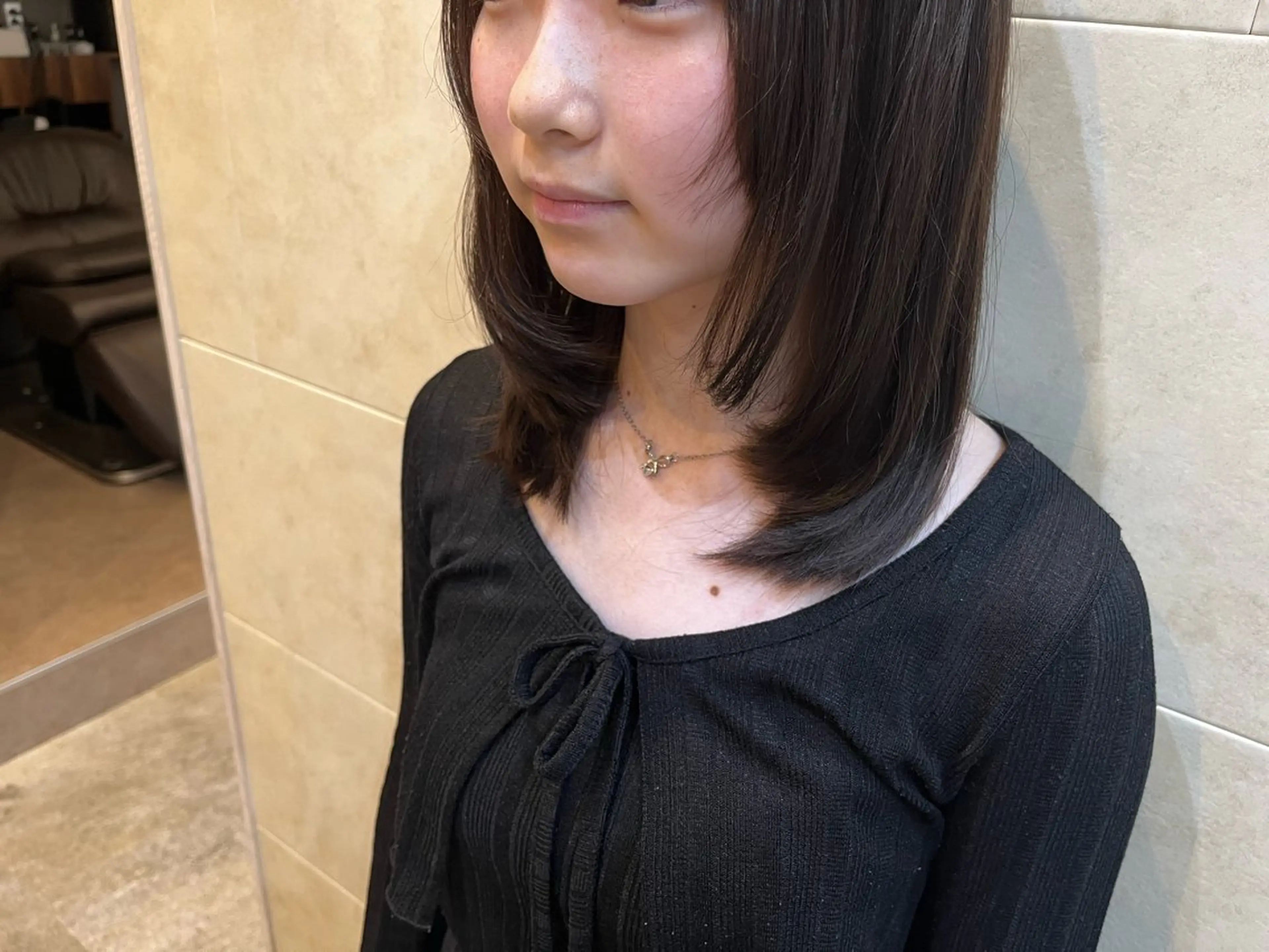 セミロング カット 縮毛矯正 トリートメント 【髪質改善 艶髪】 布川 莉穂のヘアスタイル