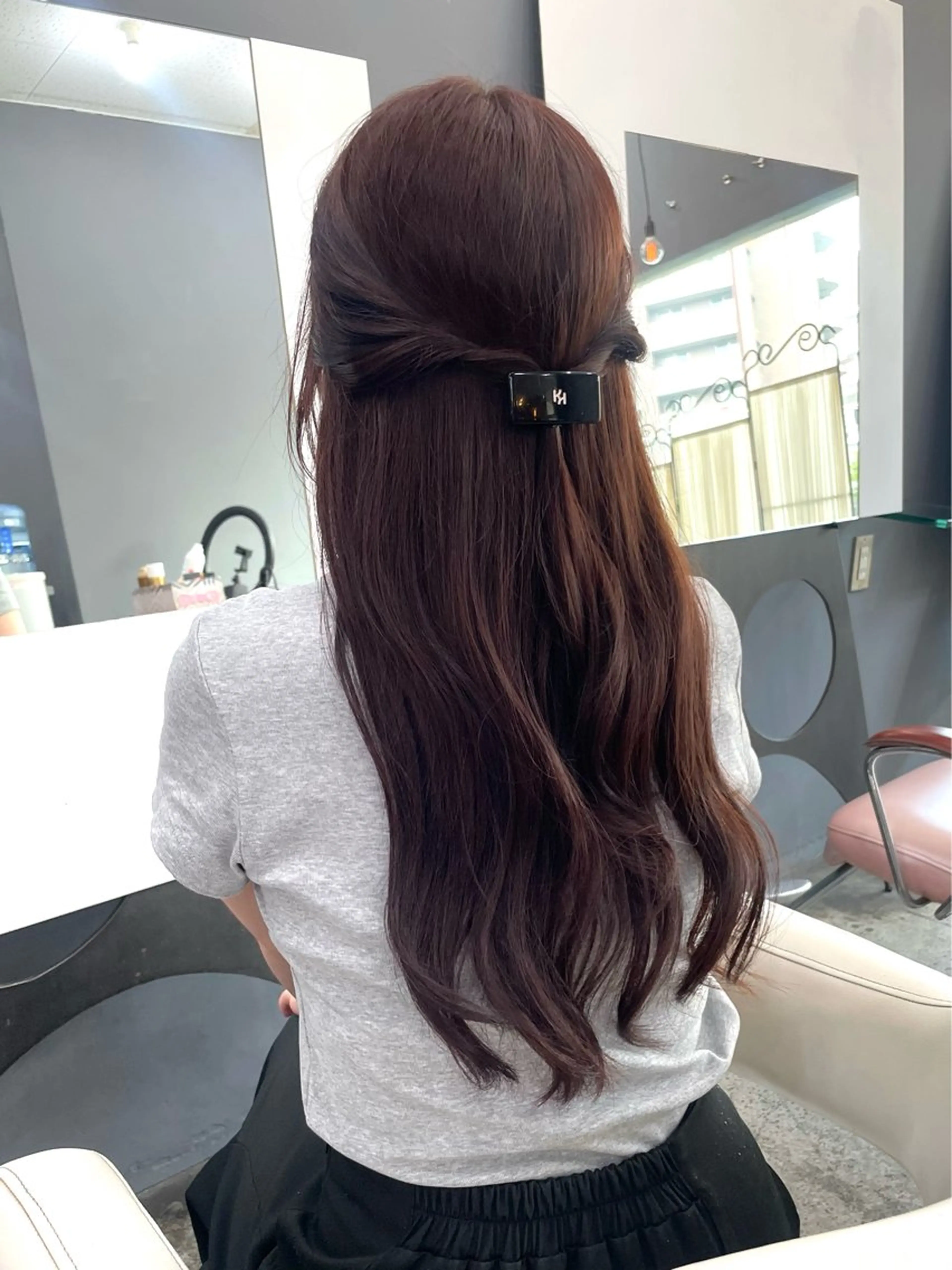 ロング カット ヘアカラー トリートメント 川面 夕華のヘアスタイル