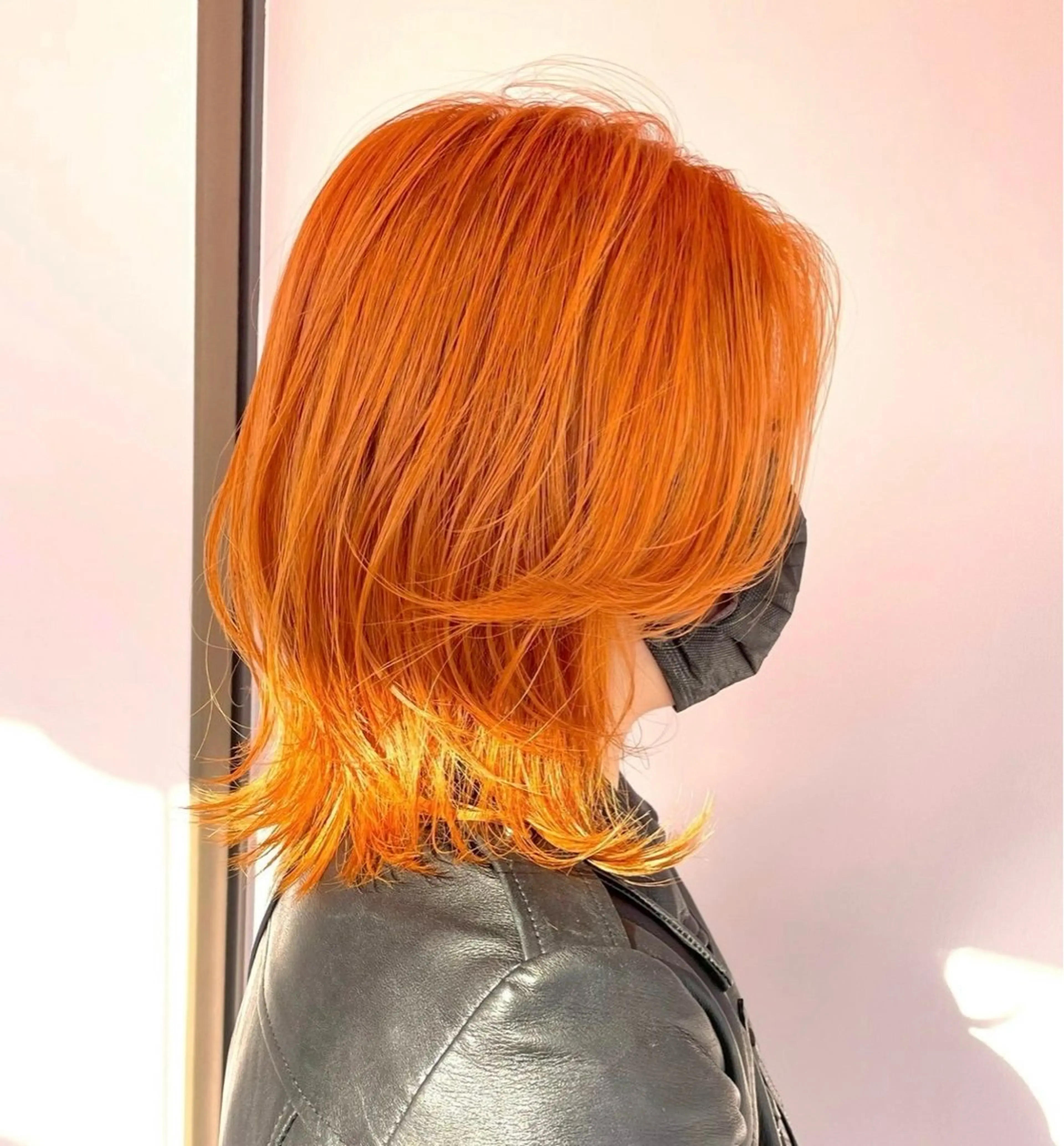 セミロング カット ヘアカラー 💖saki ケアブリーチ💖のヘアスタイル