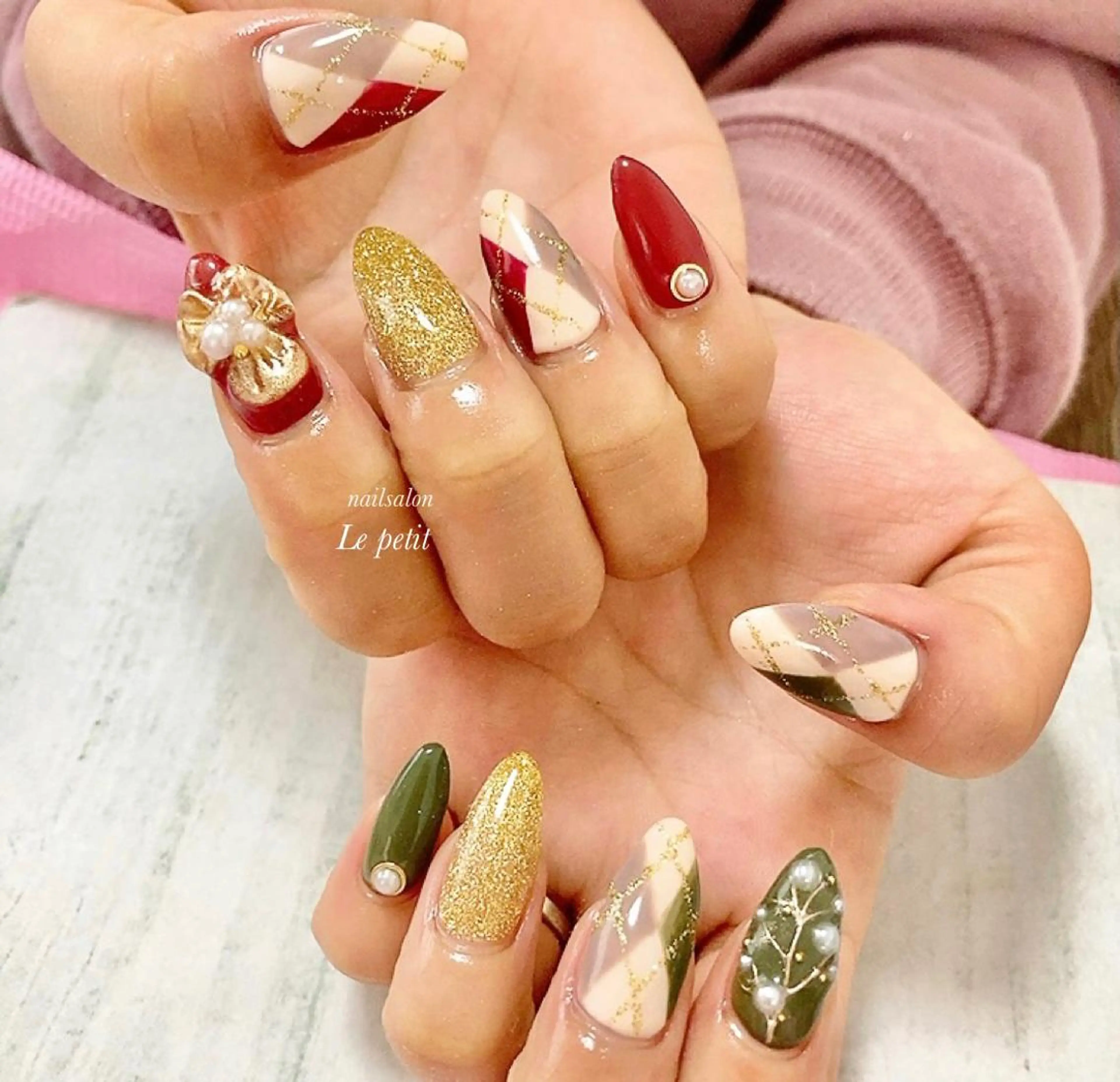 ネイル 石野 広佳のネイルデザイン