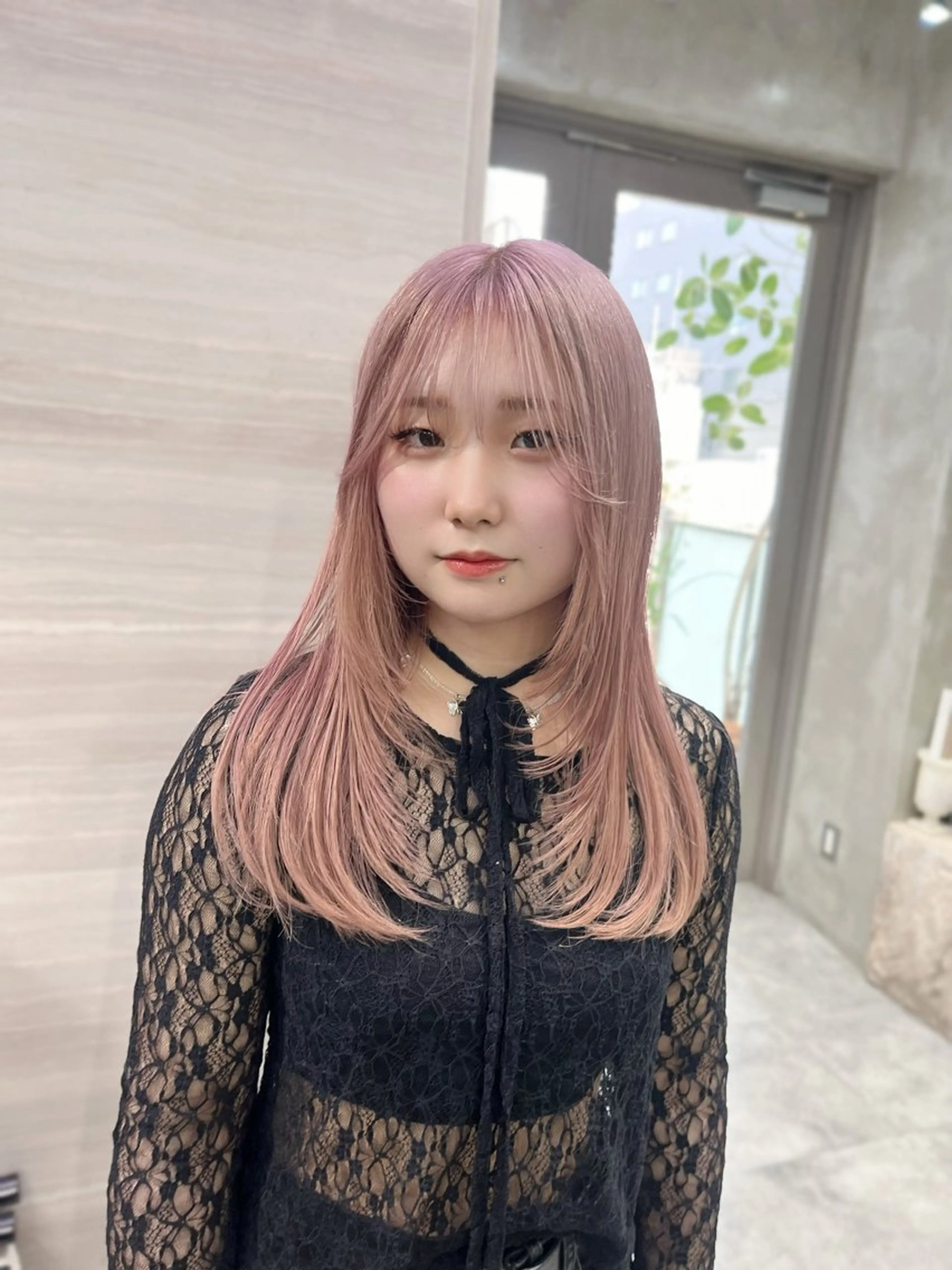 ロング カラー ナツミ/透明感カラー /酸性ストレートのヘアスタイル